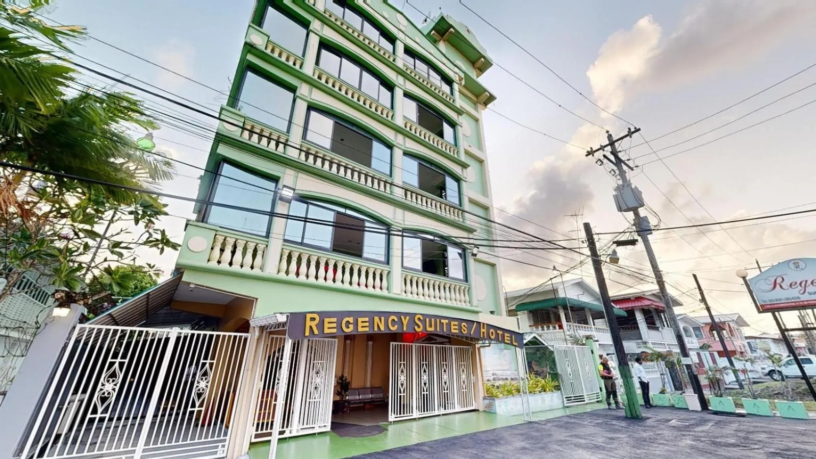 Regency Suites Hotel