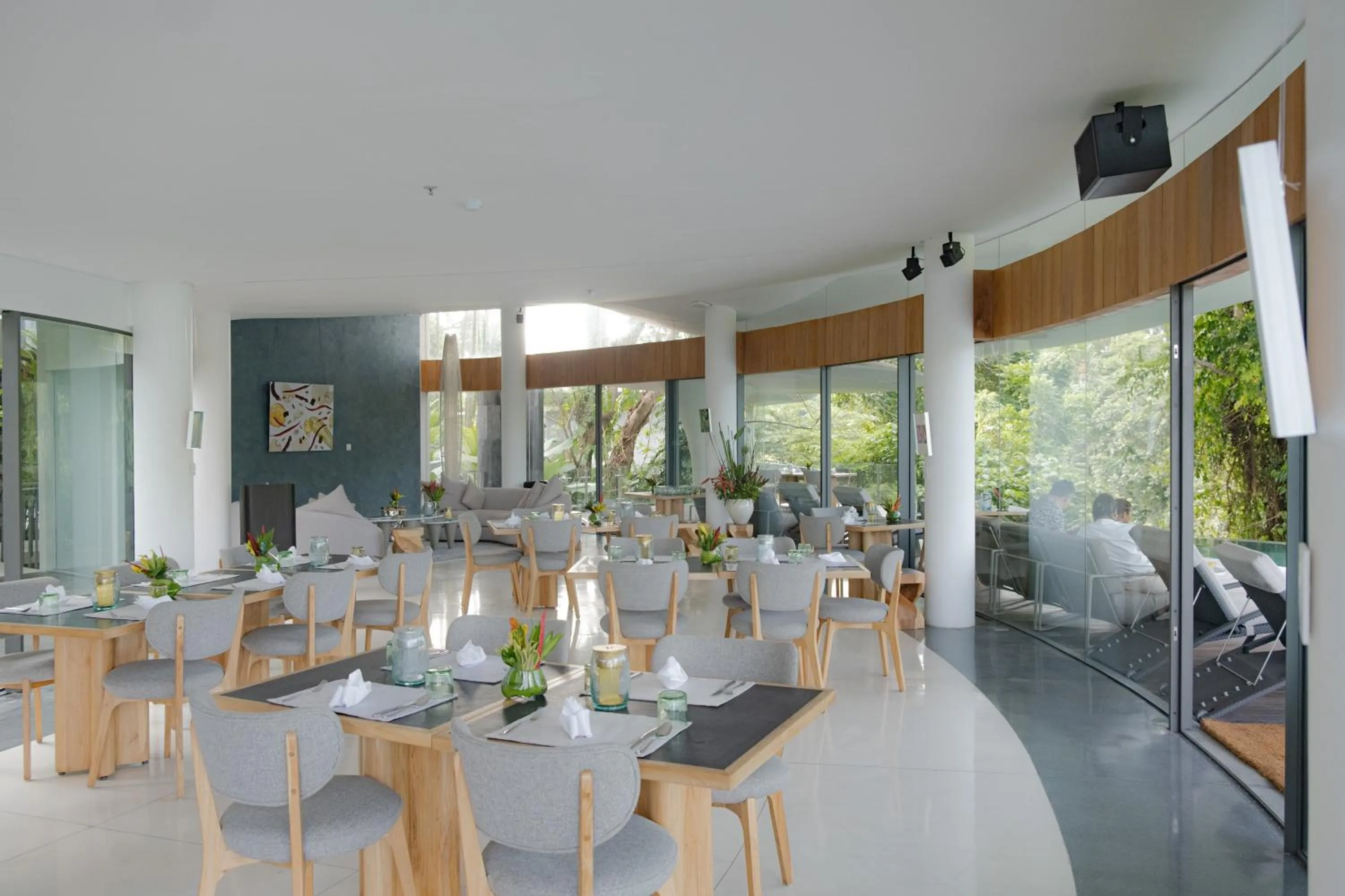 Restaurant/places to eat in Bumi Kinar Skylight