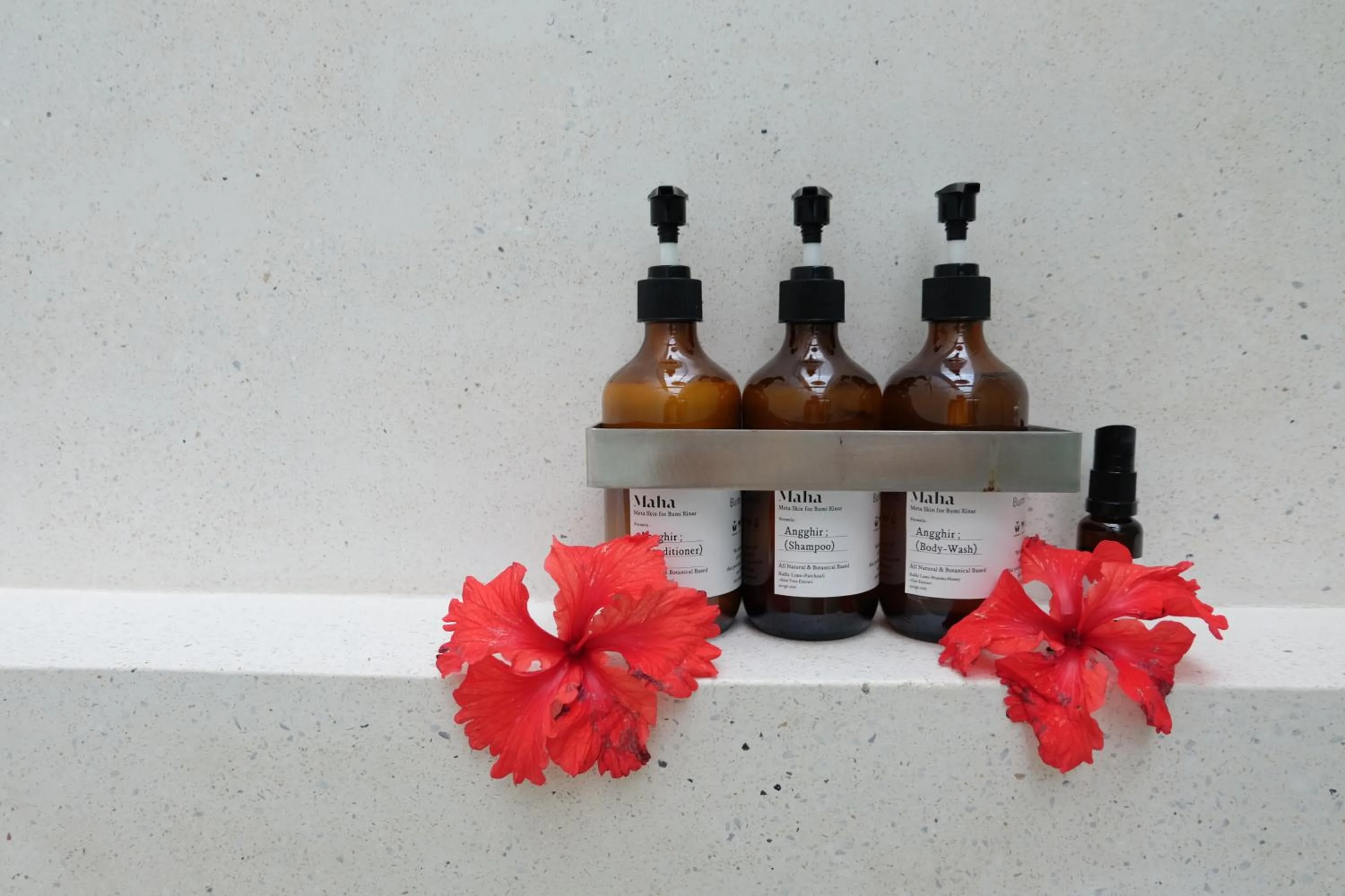 Area and facilities in Bumi Kinar Skylight