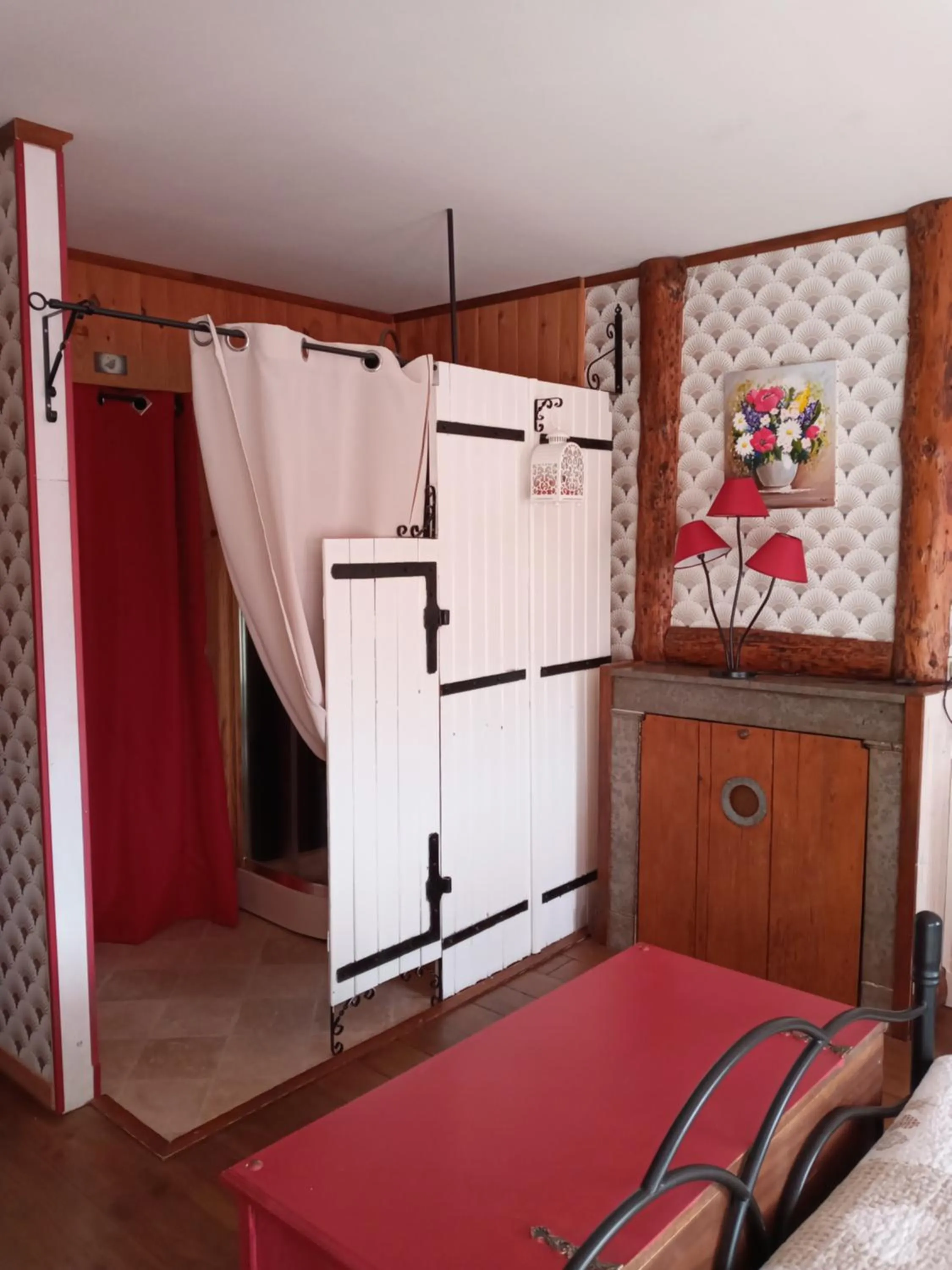 Bed in Le Relais De Rochepaule