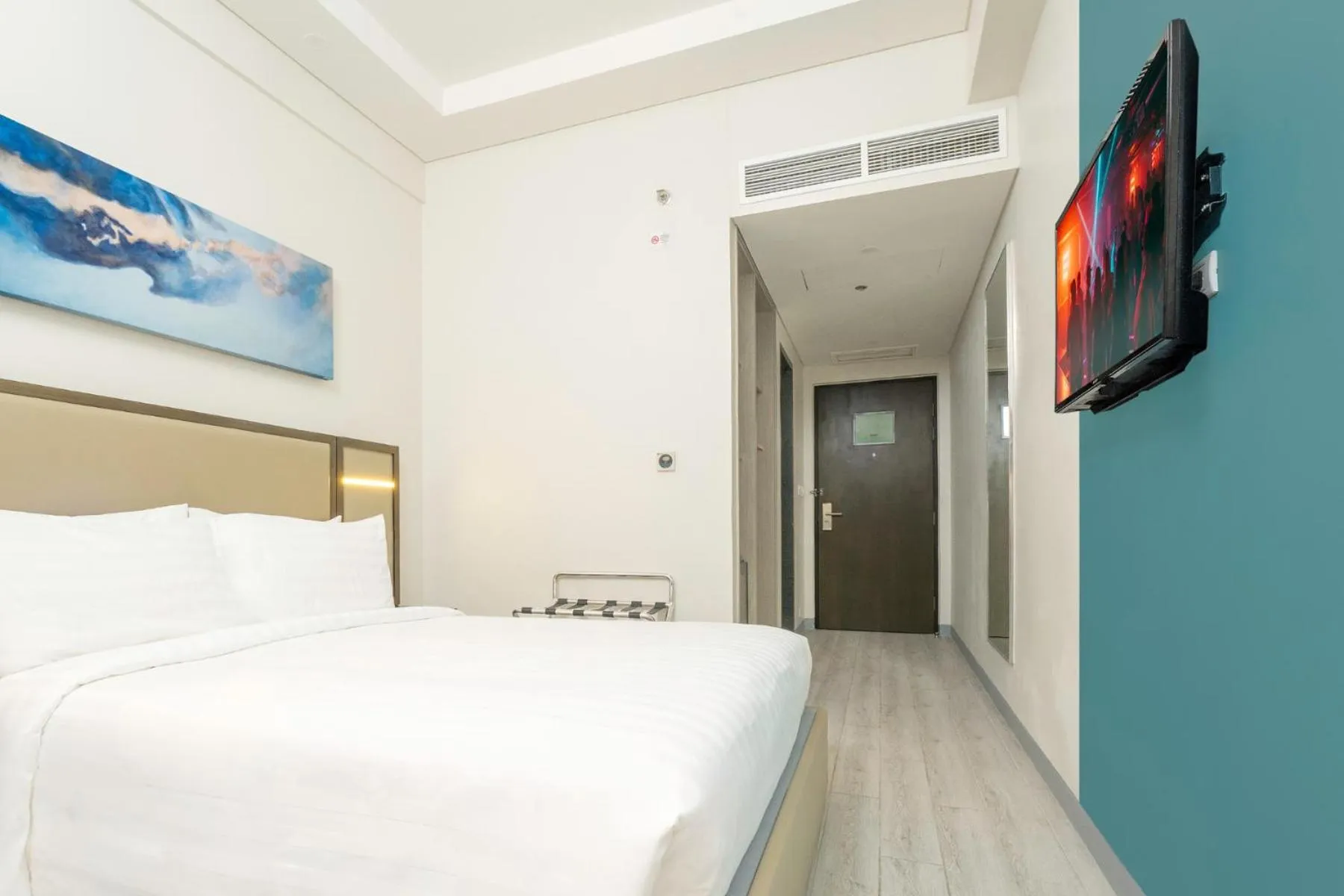 Bed in Resort-style Comfort Near Mactan Airport