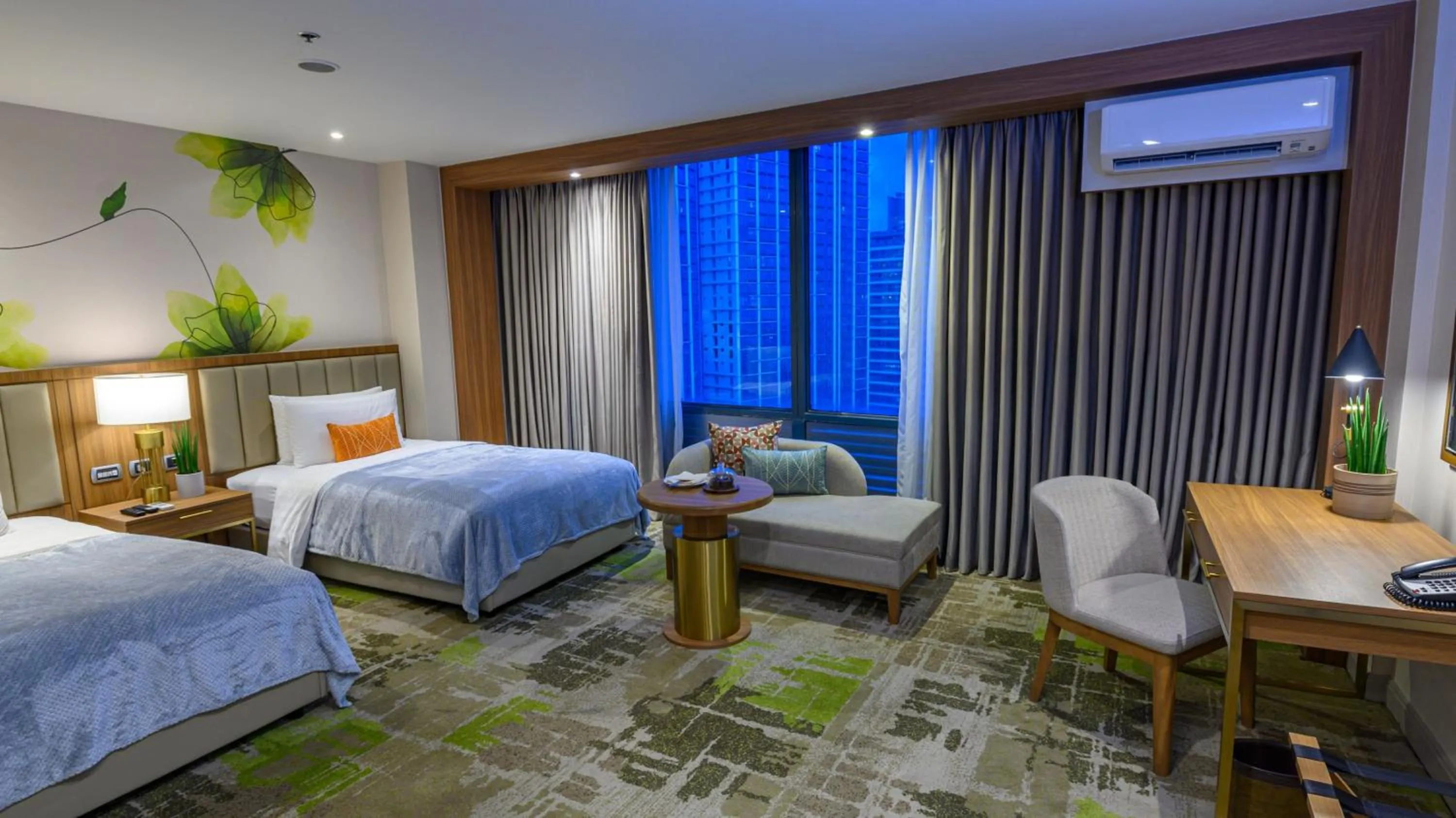 Bed in Business & Leisure Stay in Eastwood City