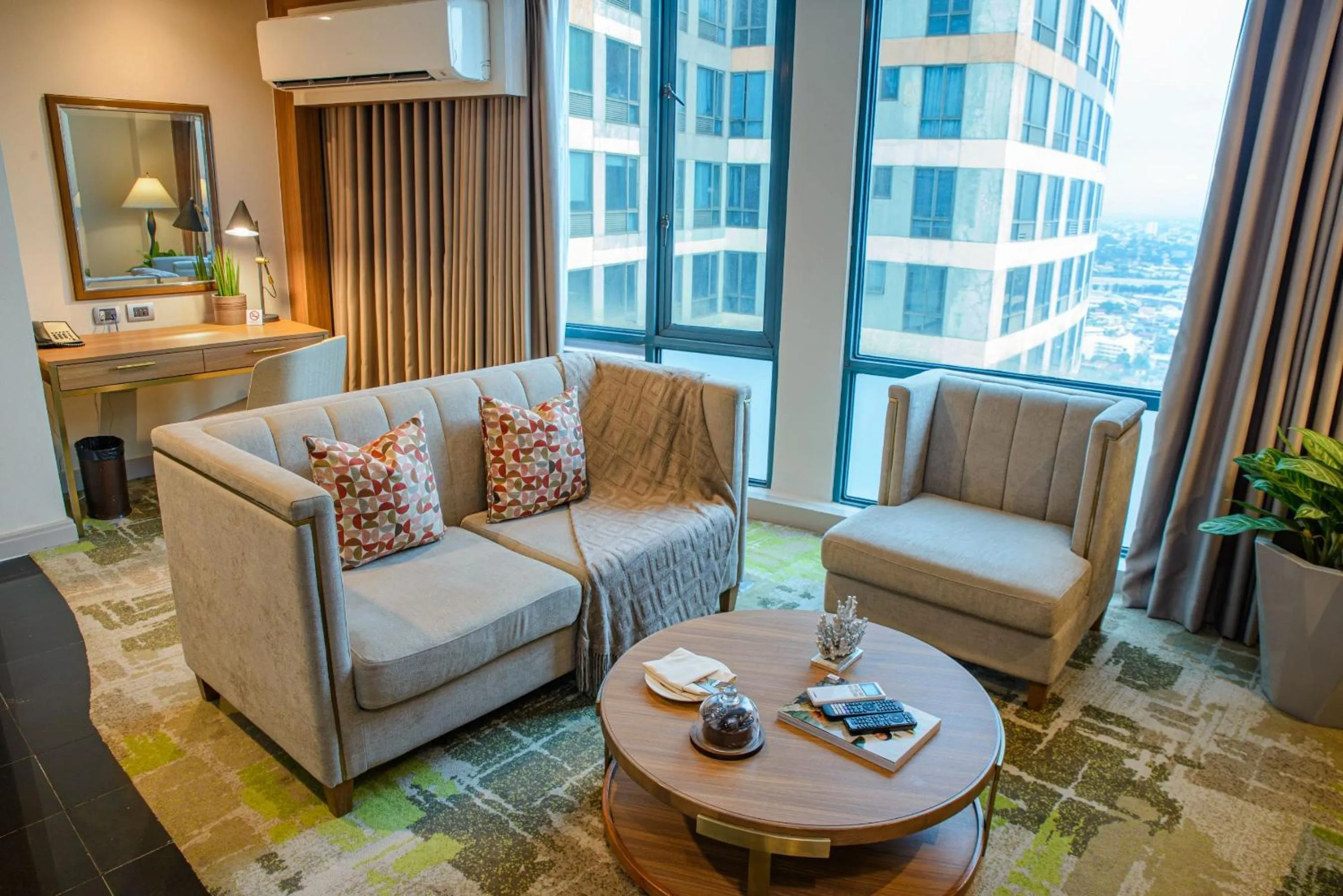 Living room in Business & Leisure Stay in Eastwood City