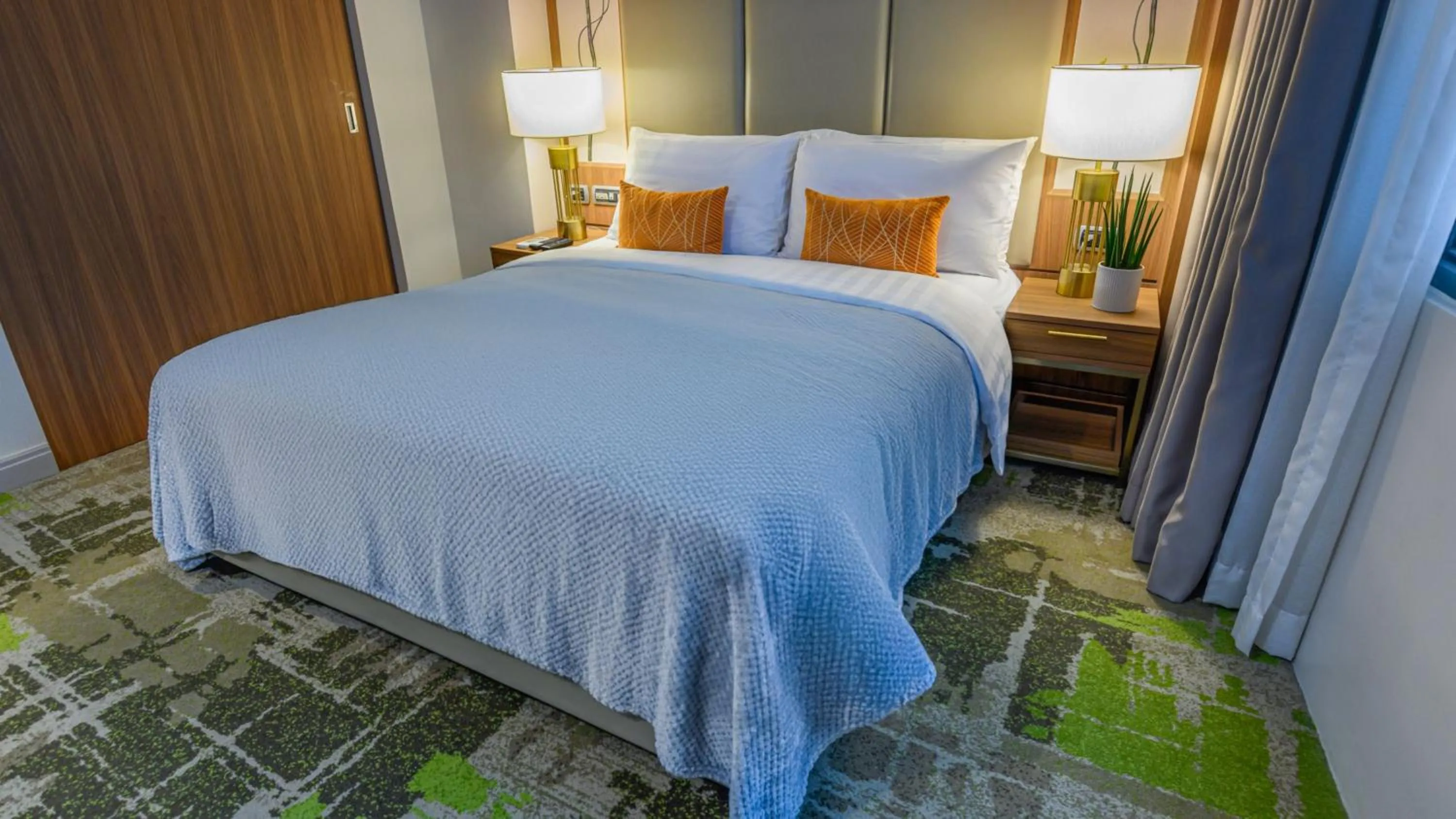 Bed in Business & Leisure Stay in Eastwood City