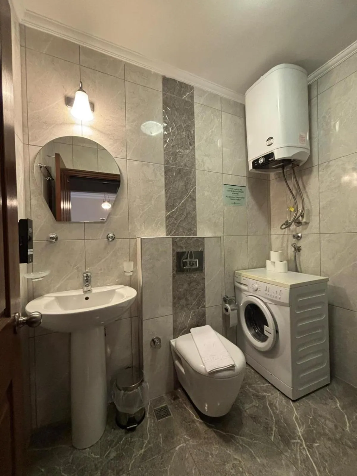 Bathroom in Dores Residence