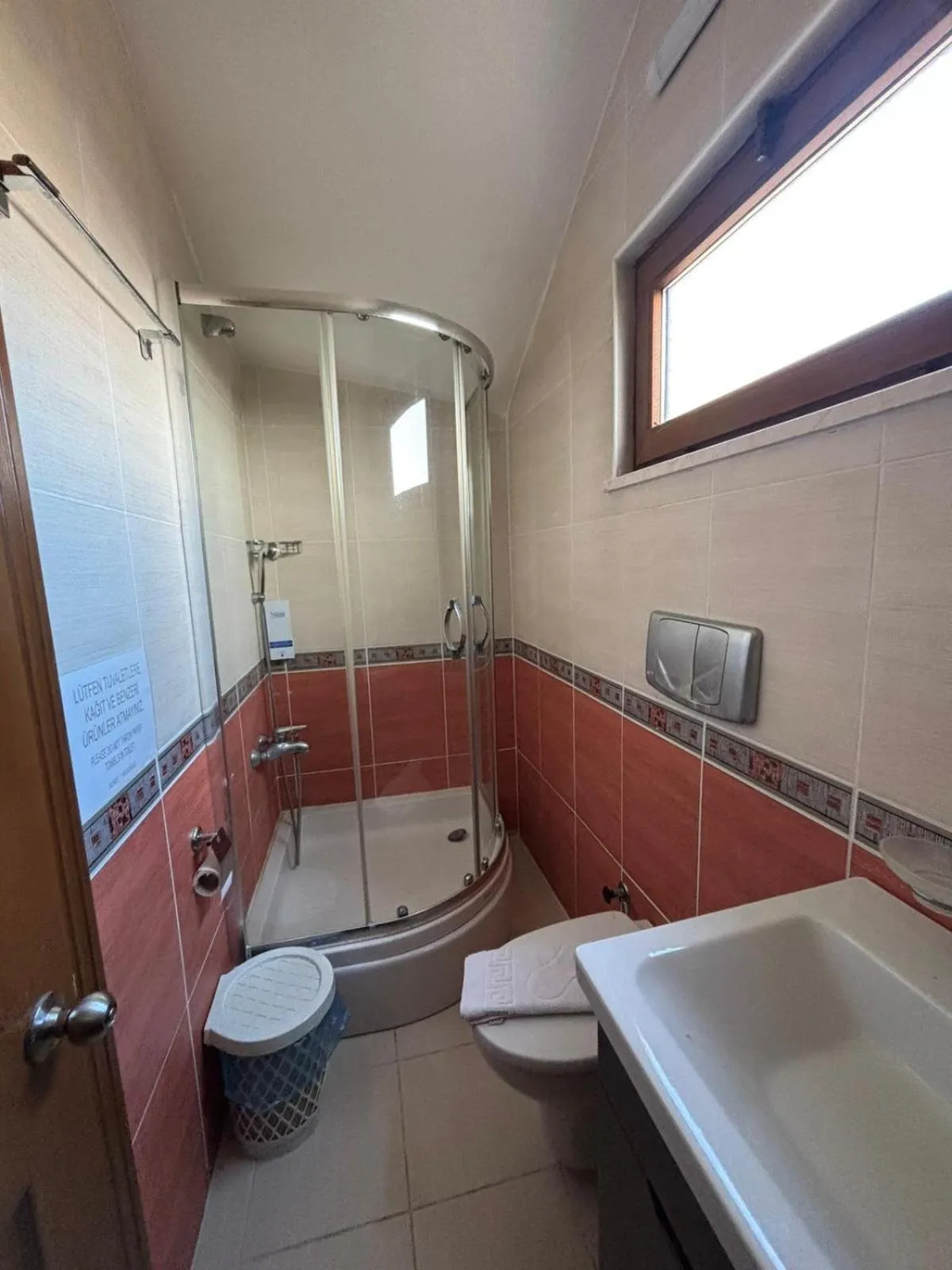Bathroom in Dores Residence