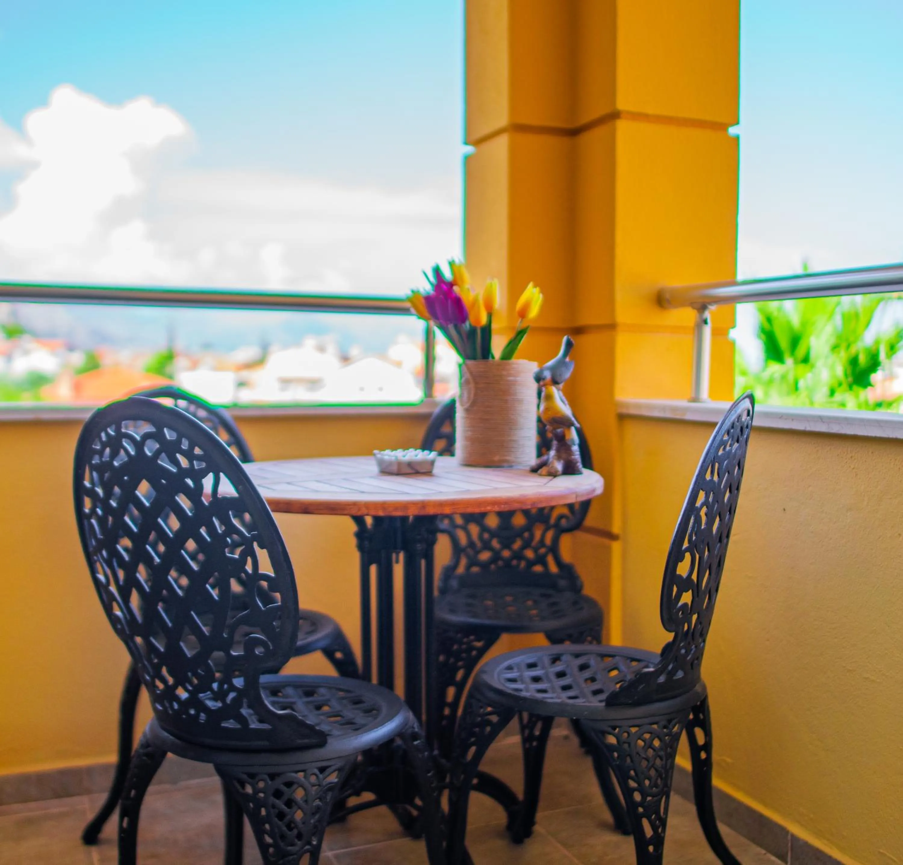 Balcony/Terrace in Dores Residence