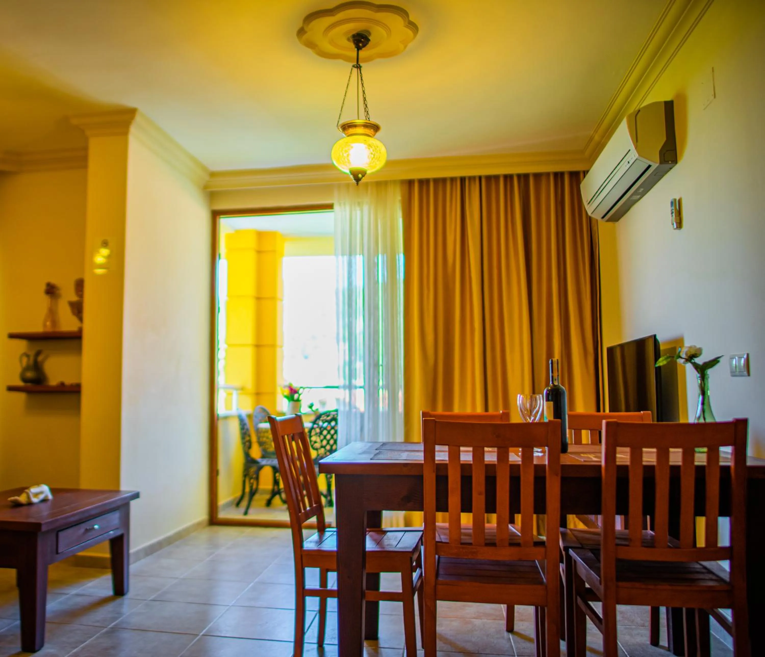 Living room in Dores Residence