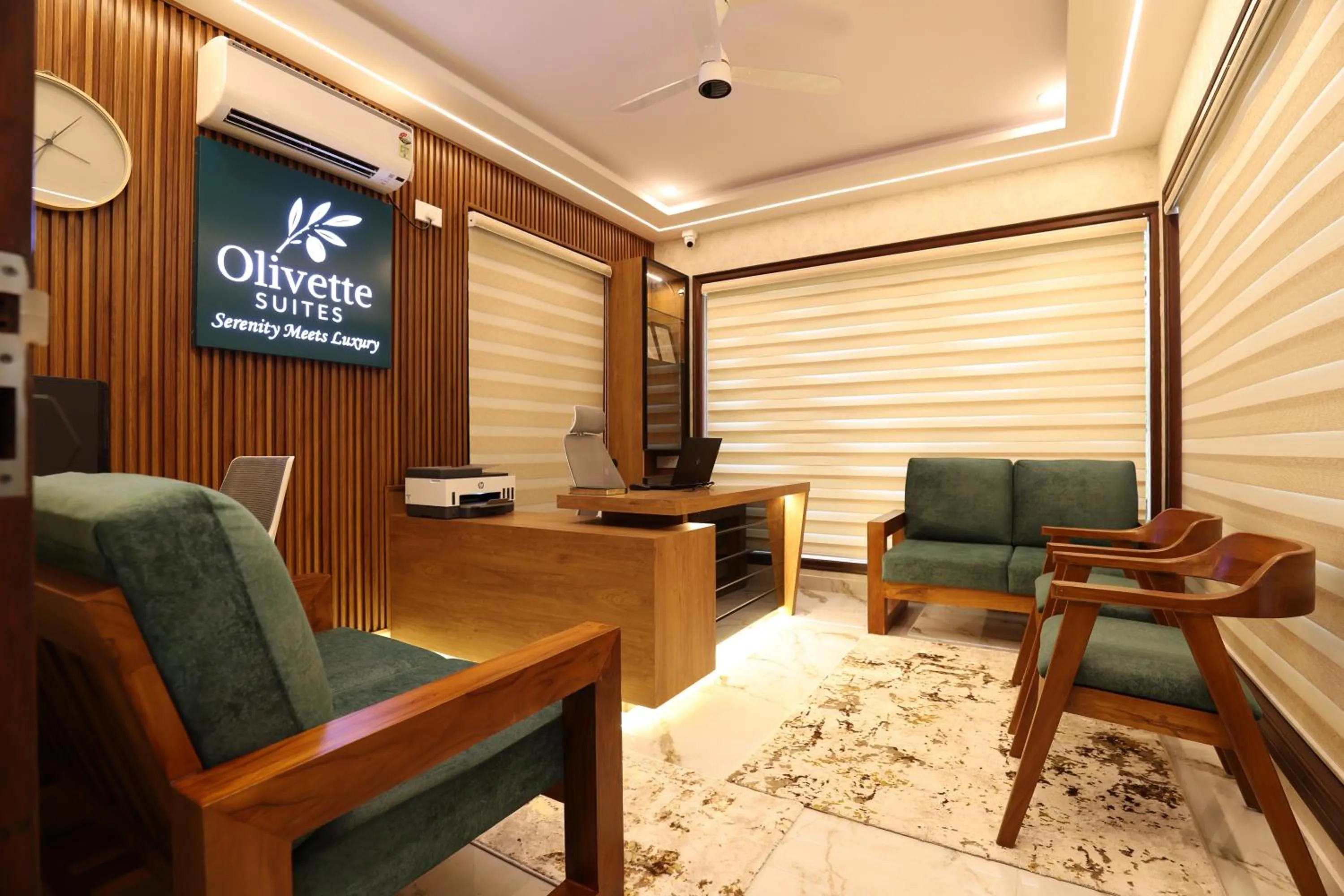 Lobby or reception in Olivette Suites