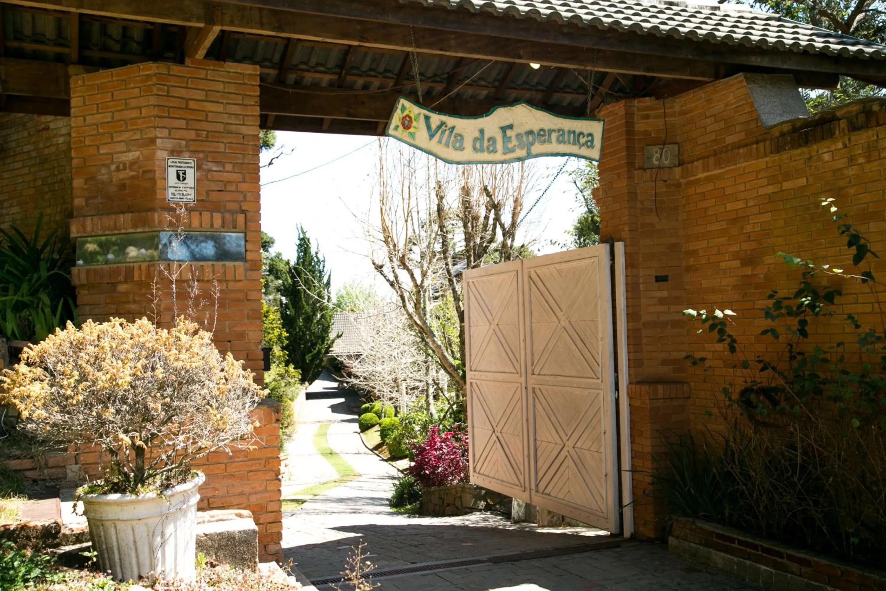 Property logo or sign in Villa da Esperança