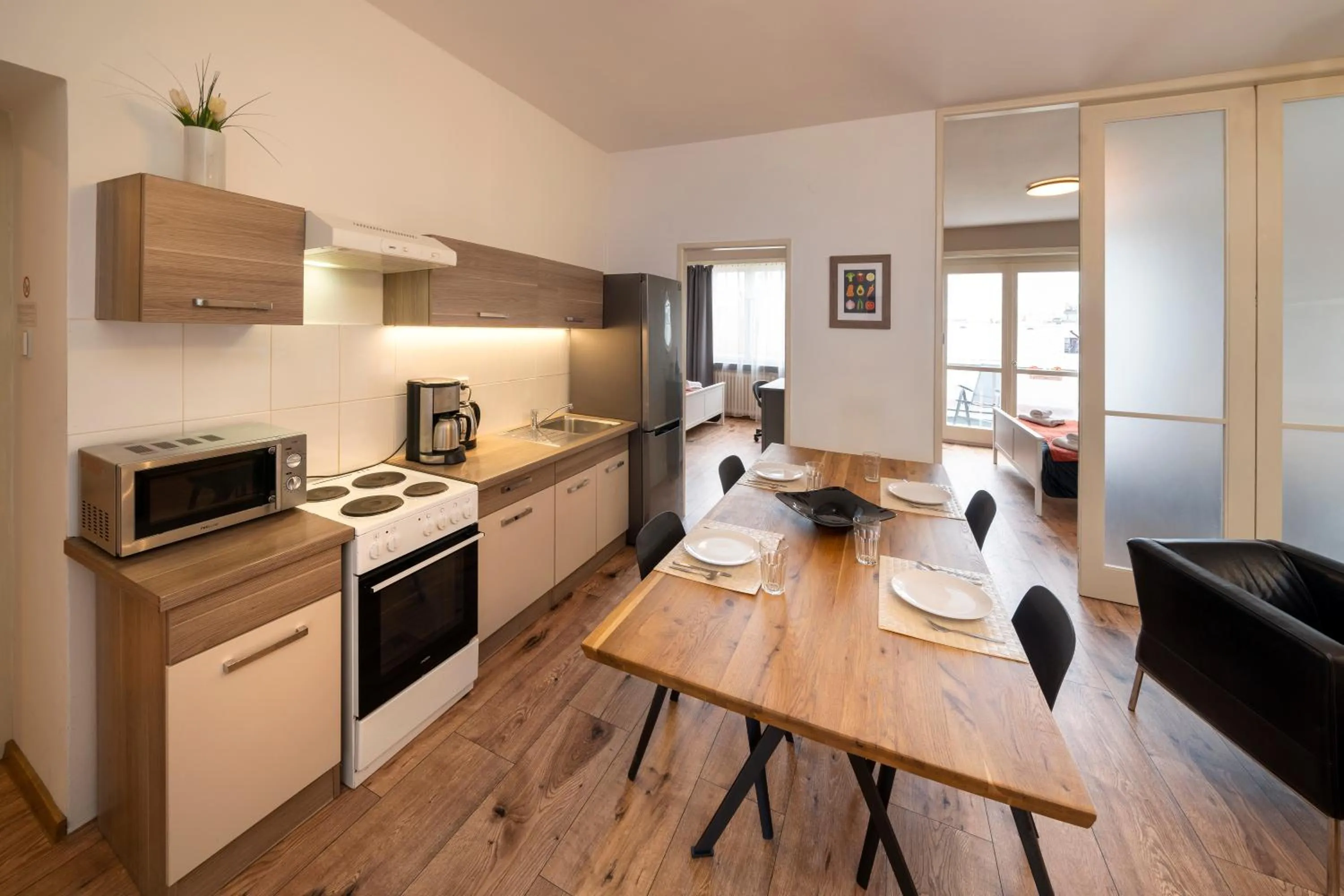 Kitchen or kitchenette in New Town - Apple Apartments