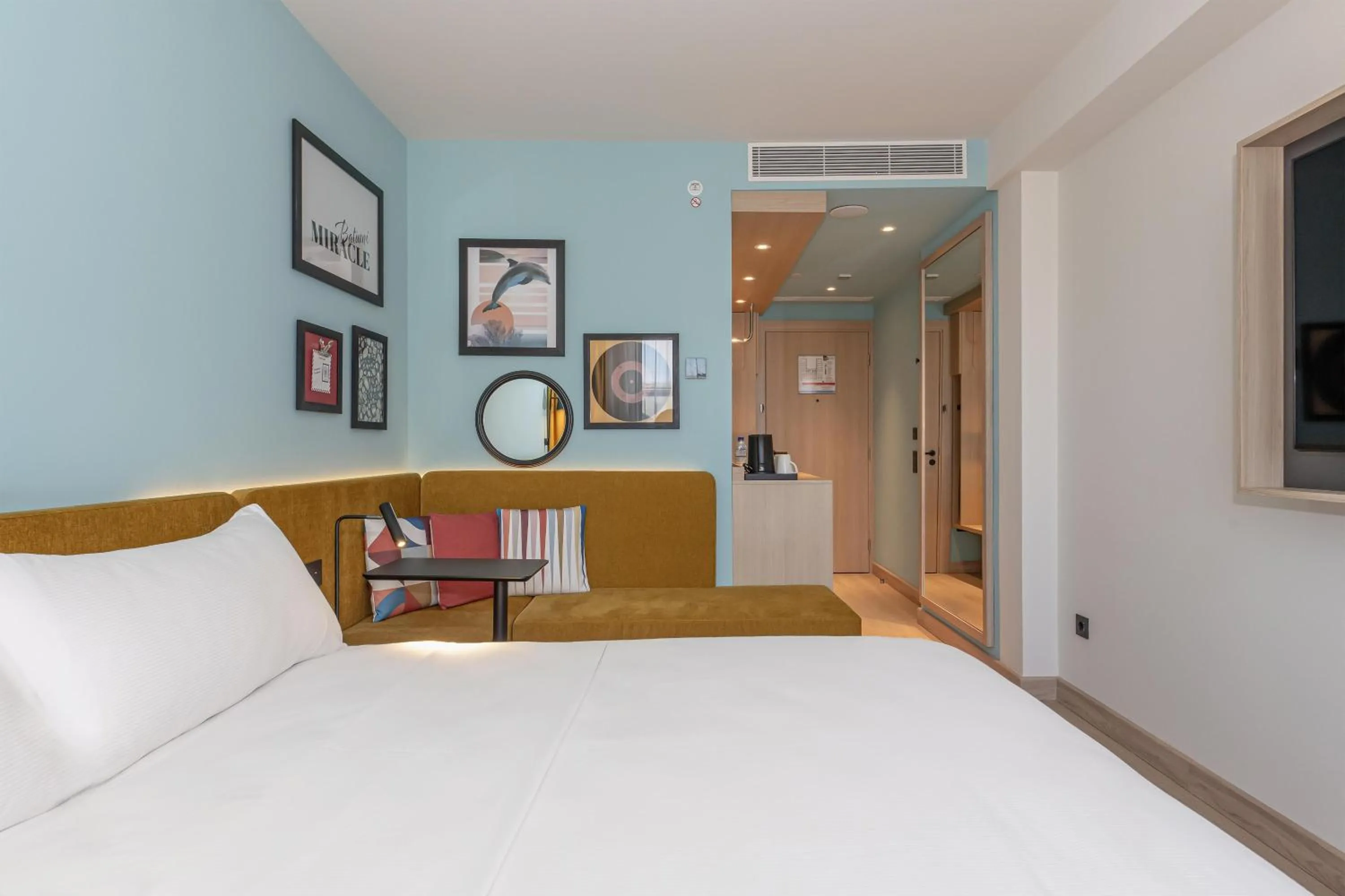 Bed in Hampton By Hilton Batumi Center