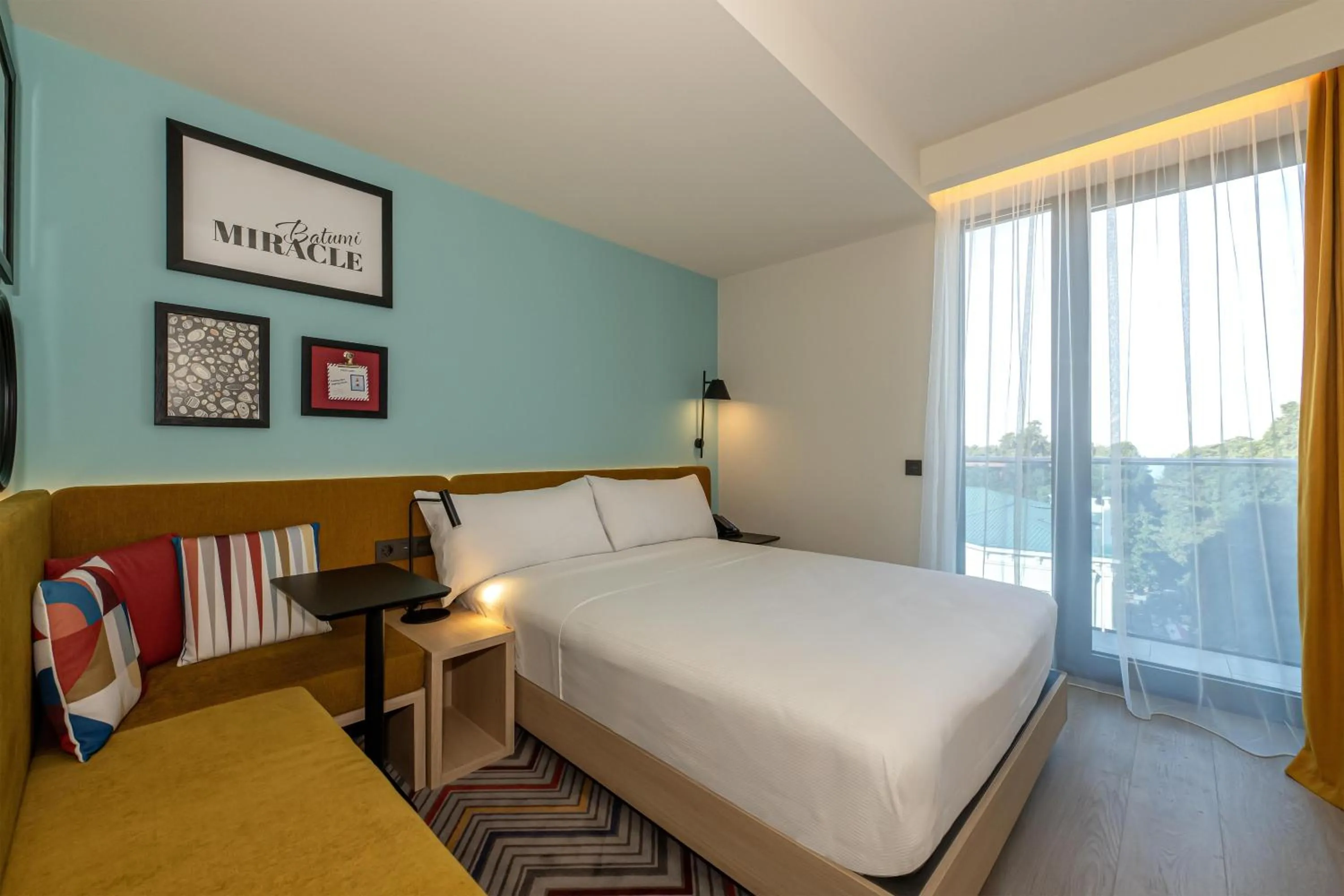 Bed in Hampton By Hilton Batumi Center