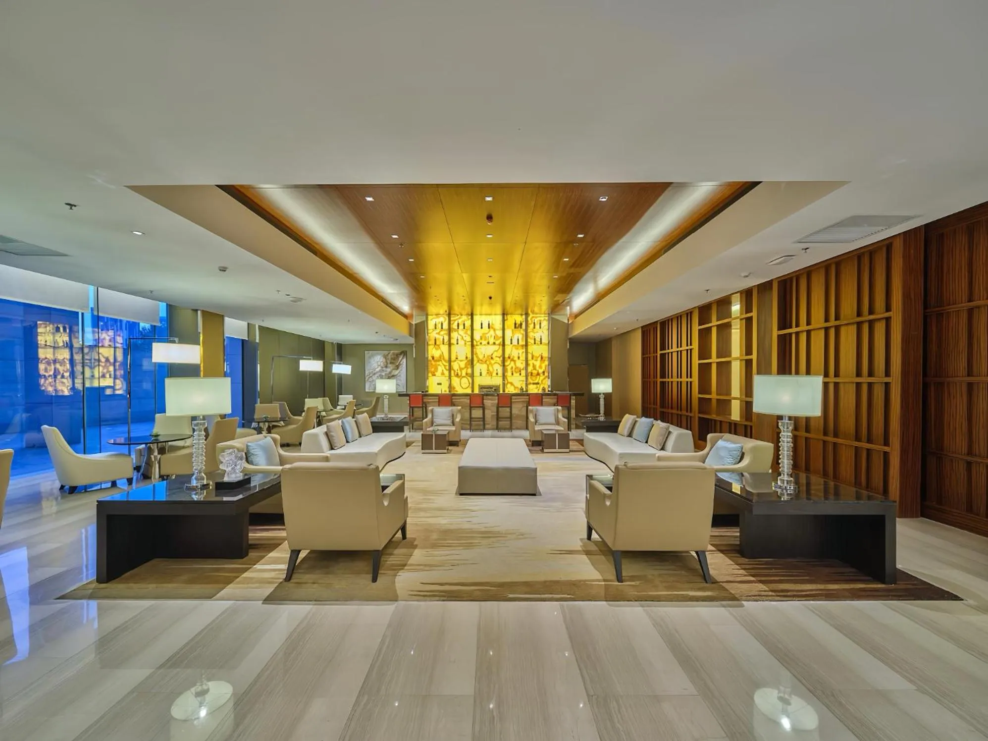 Lounge or bar in Hilton Harbin Exhibition Center