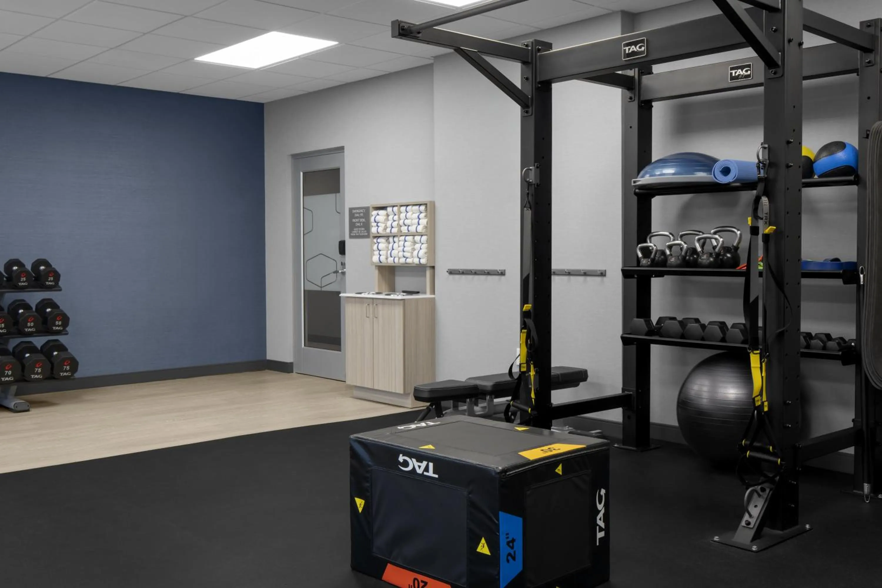 Fitness centre/facilities in Hampton Inn & Suites By Hilton Long Island Farmingdale
