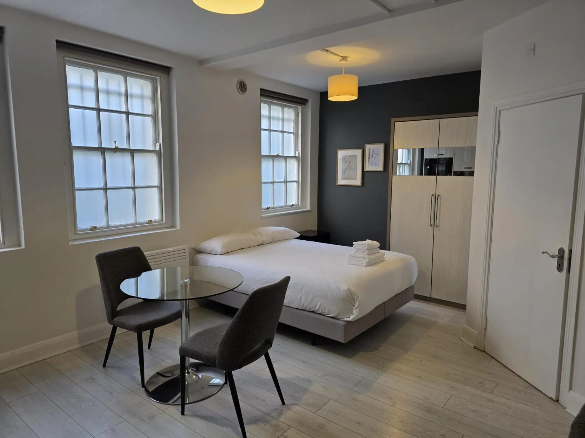 Bed in Dublin Central Suites