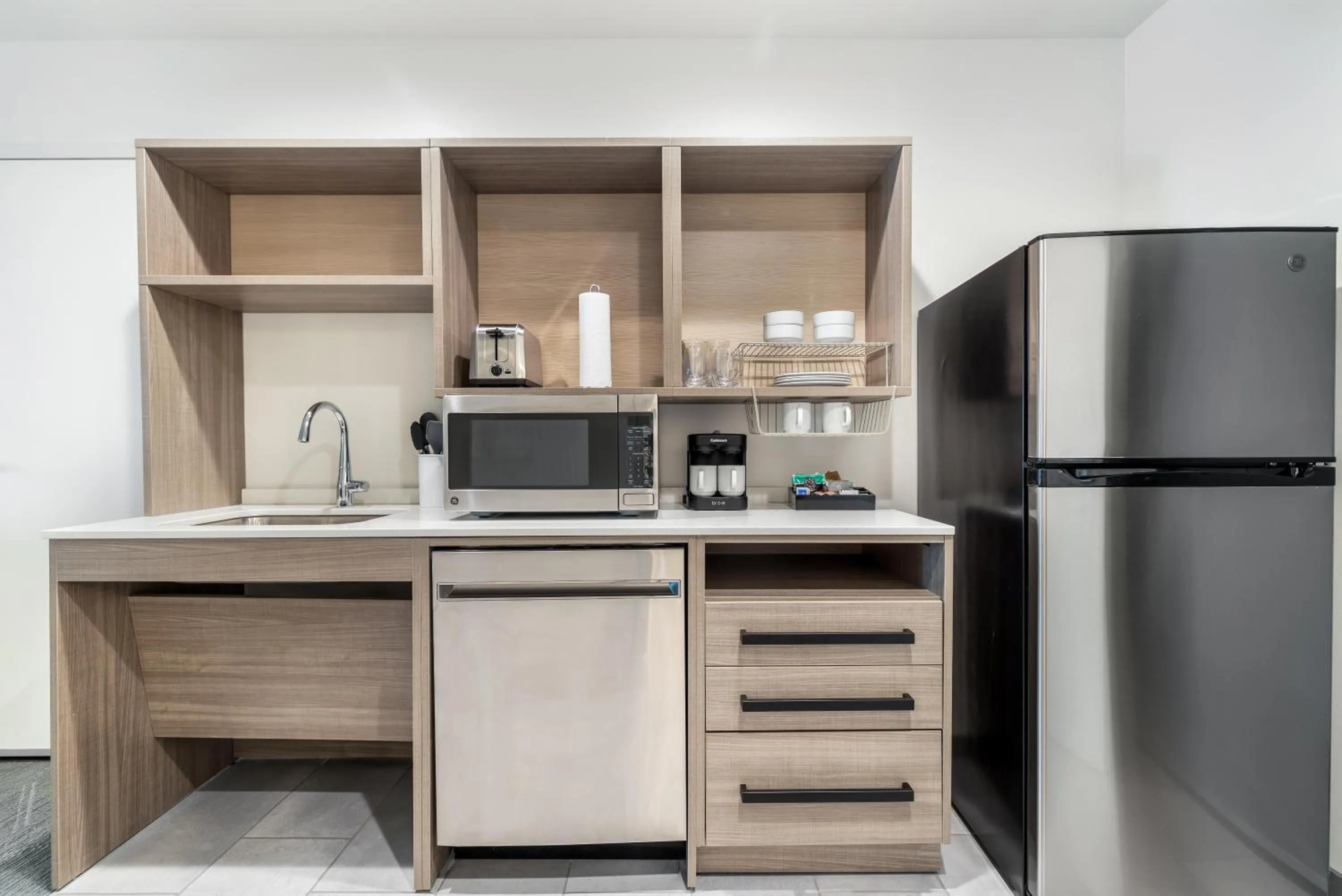 Kitchen or kitchenette in Home2 Suites By Hilton New Braunfels