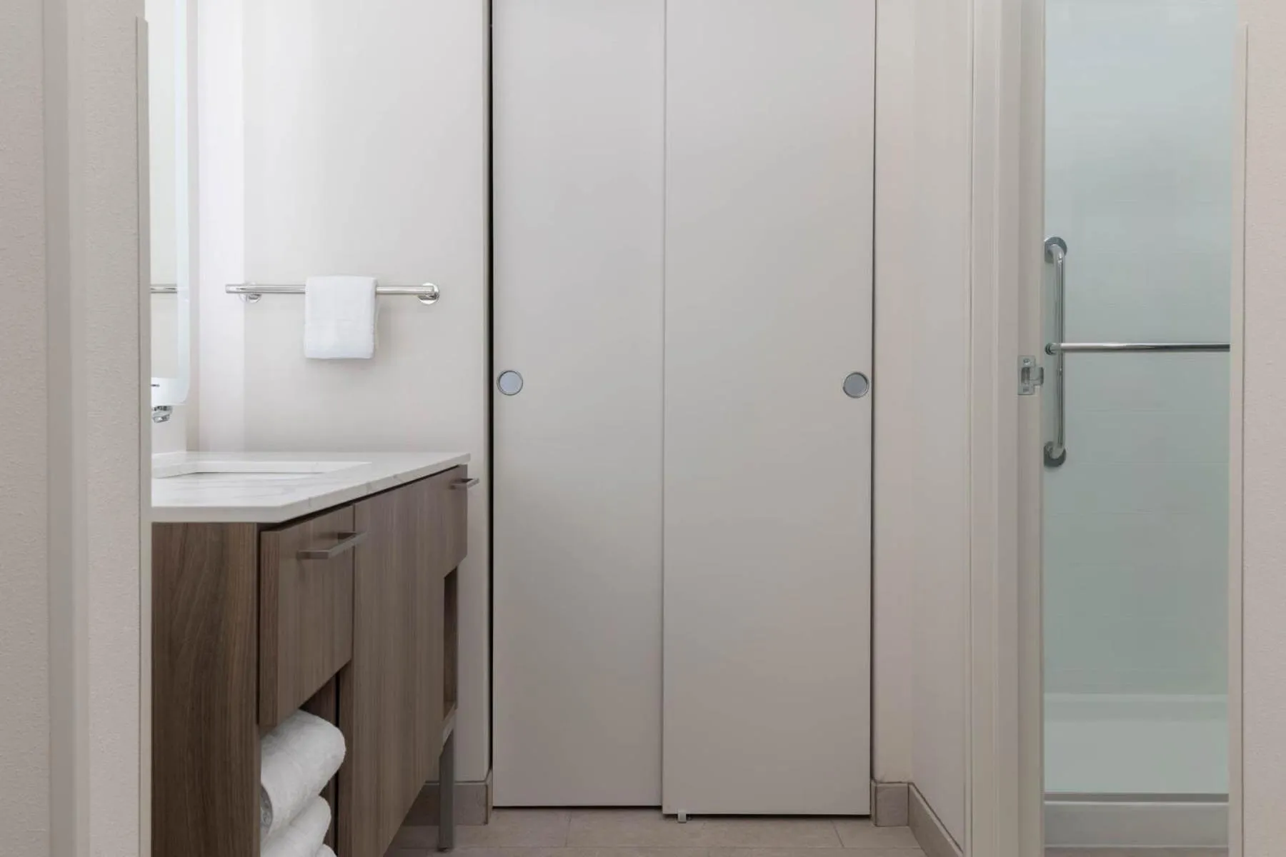 Shower in Homewood Suites By Hilton Puyallup Tacoma