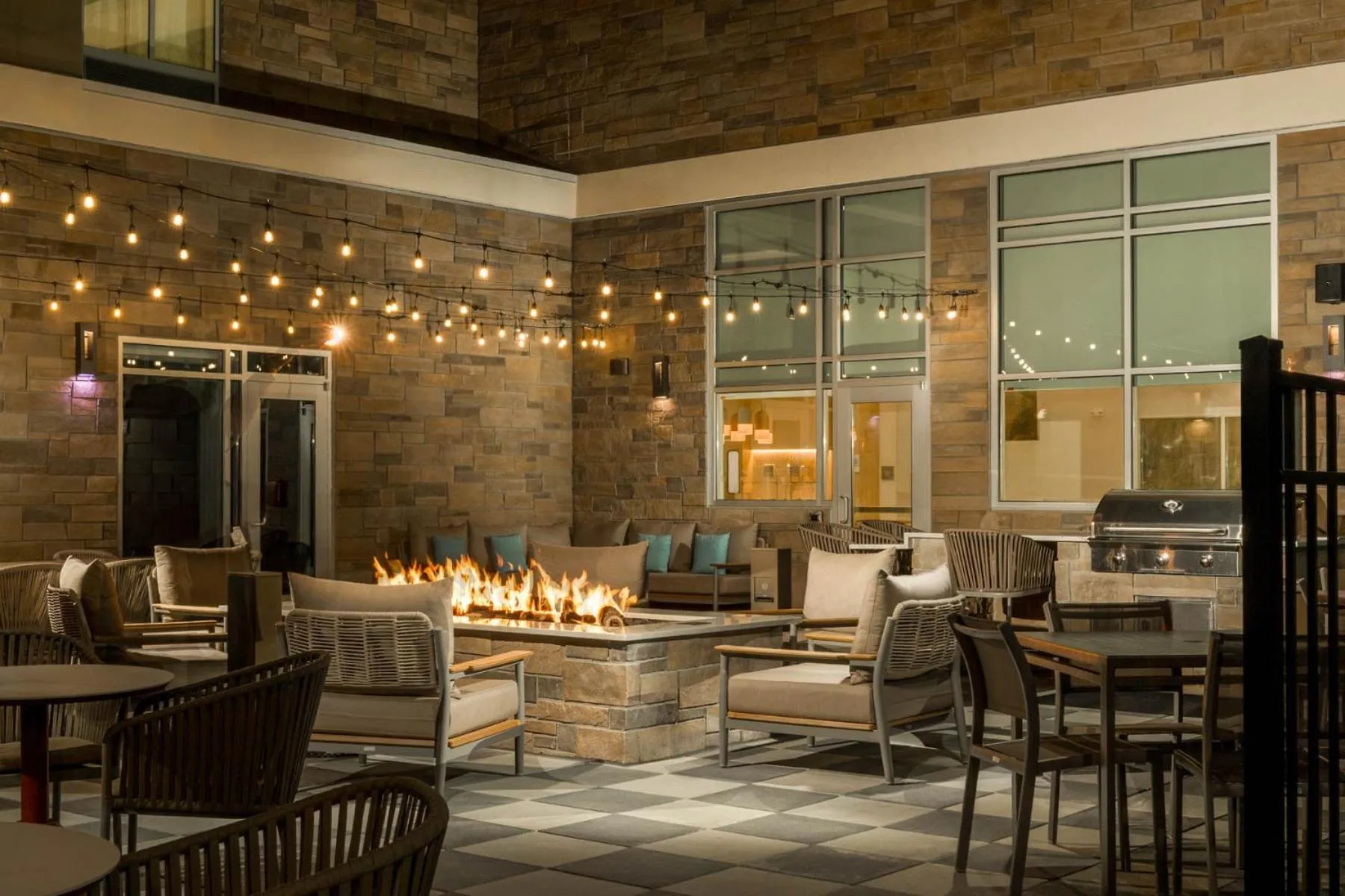 Patio in Homewood Suites By Hilton Puyallup Tacoma