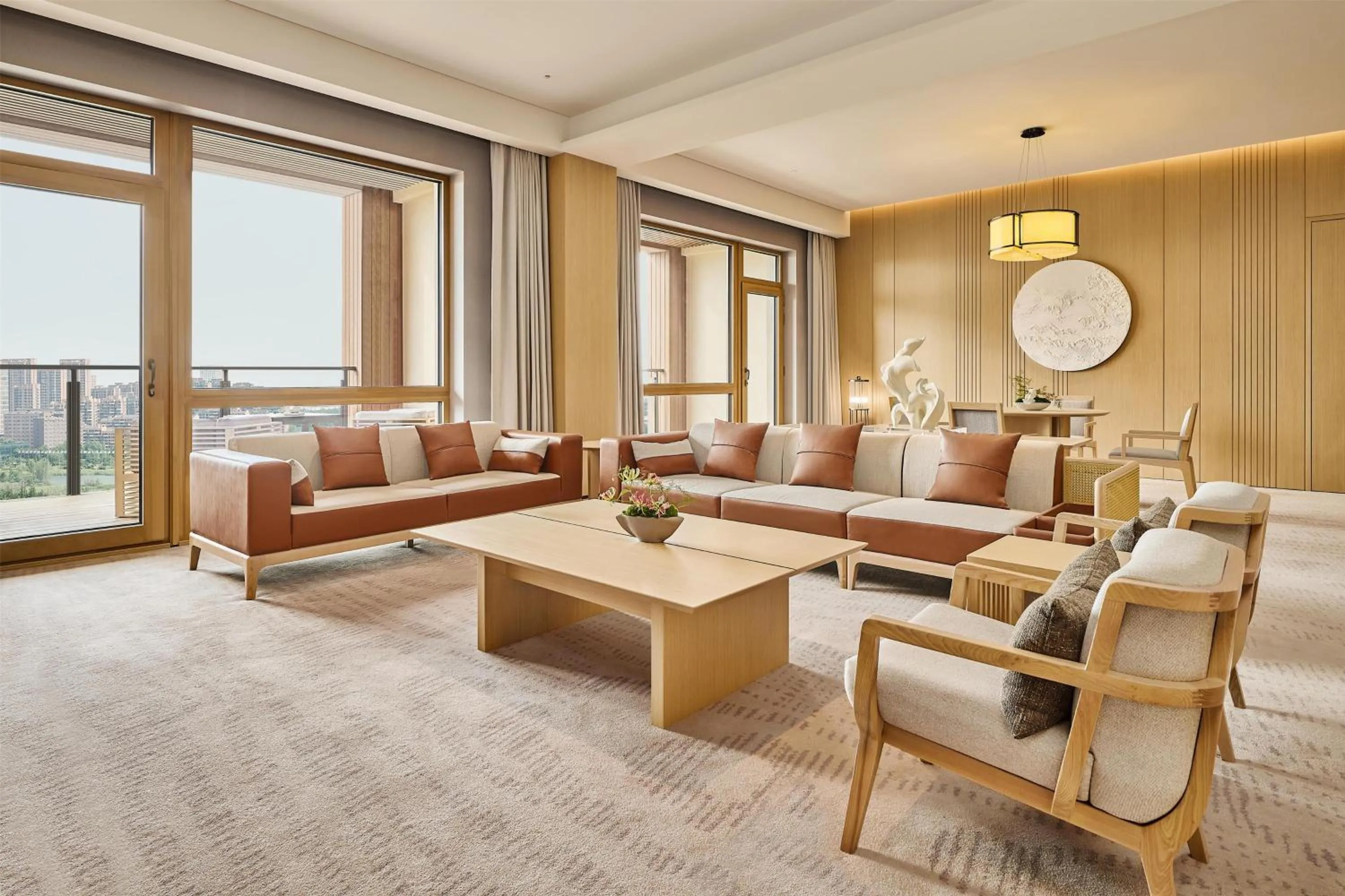Living room in Secan Hotel Qingdao, Curio Collection By Hilton