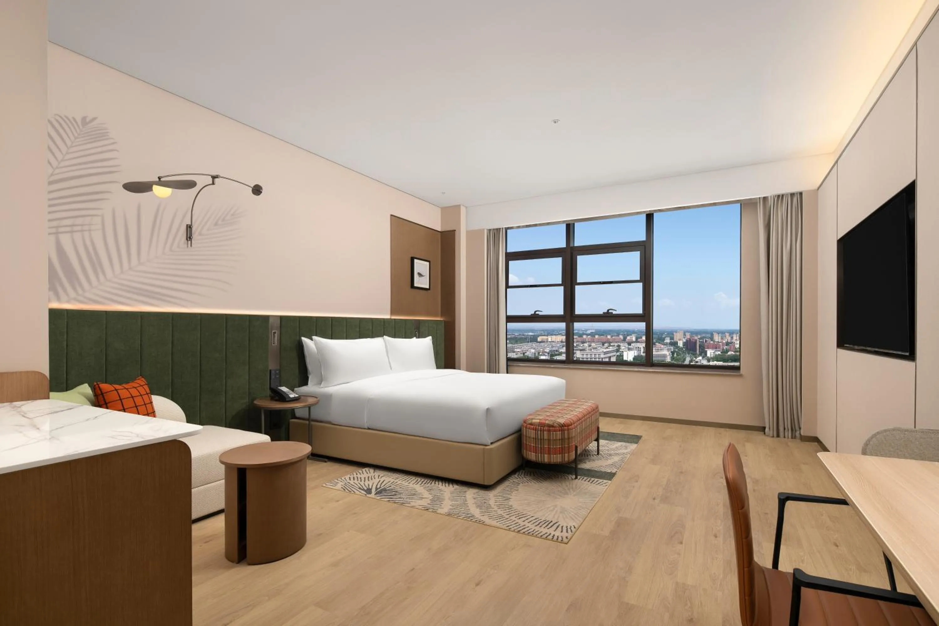TV and multimedia, Bed in Hilton Garden Inn Zhongwei Shapotou