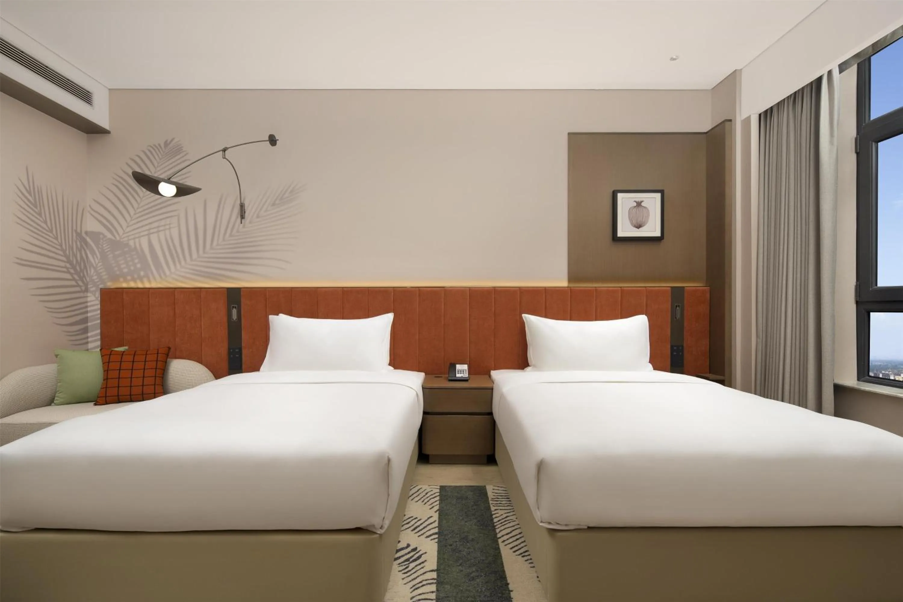 Bed in Hilton Garden Inn Zhongwei Shapotou