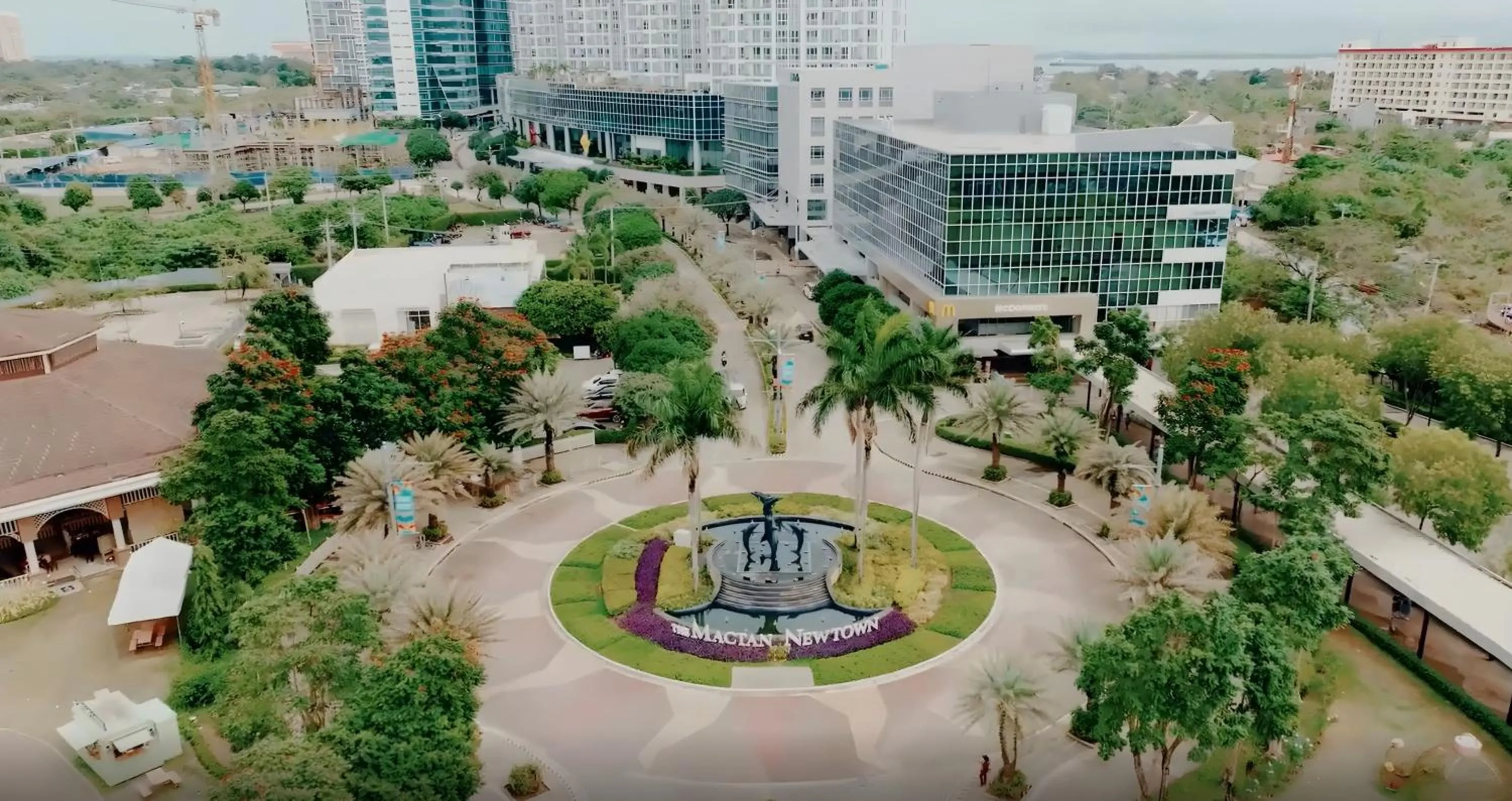 City view in Mactan Island Stay Near Beach and Airport