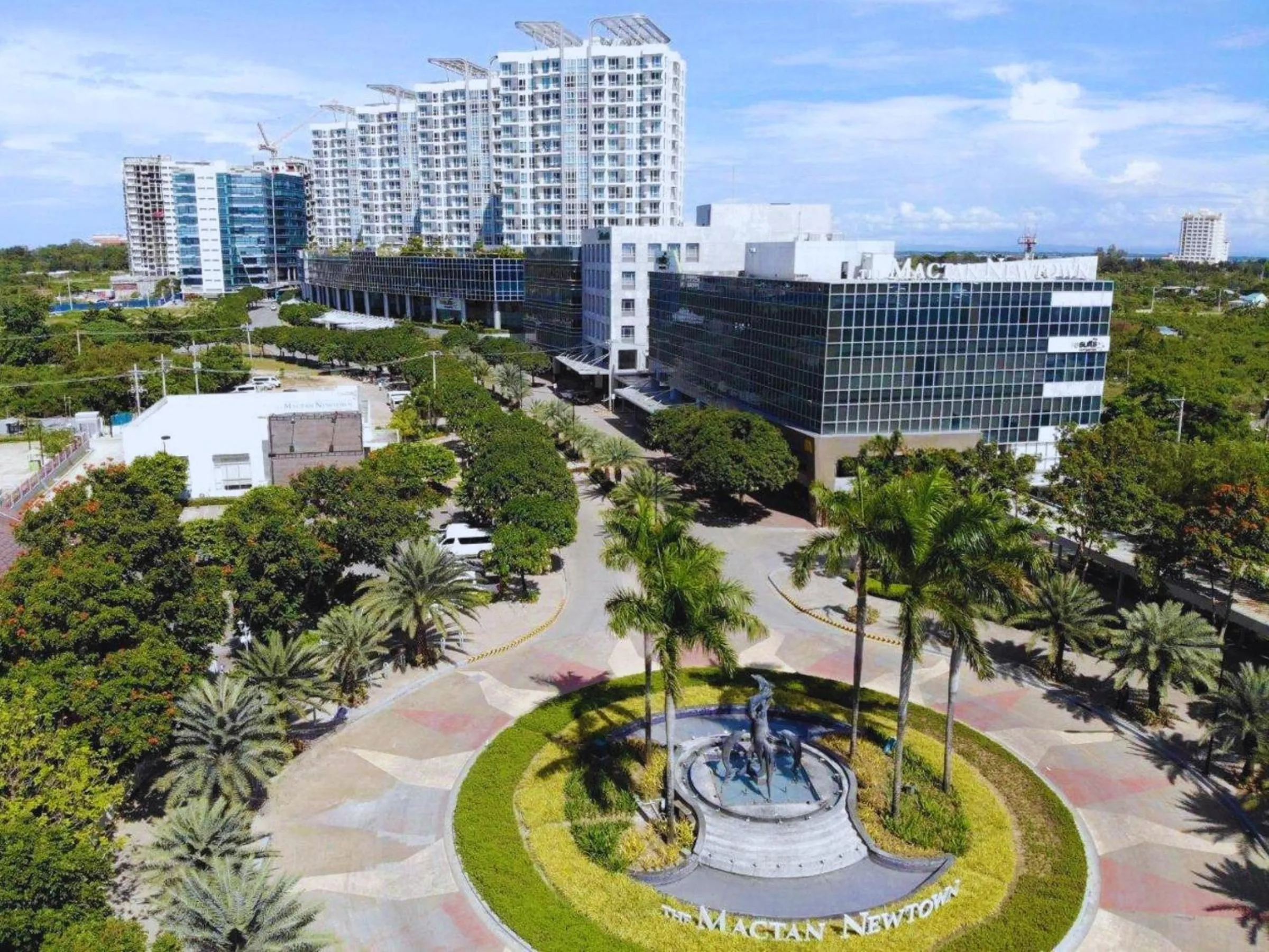 Mactan Island Stay Near Beach and Airport