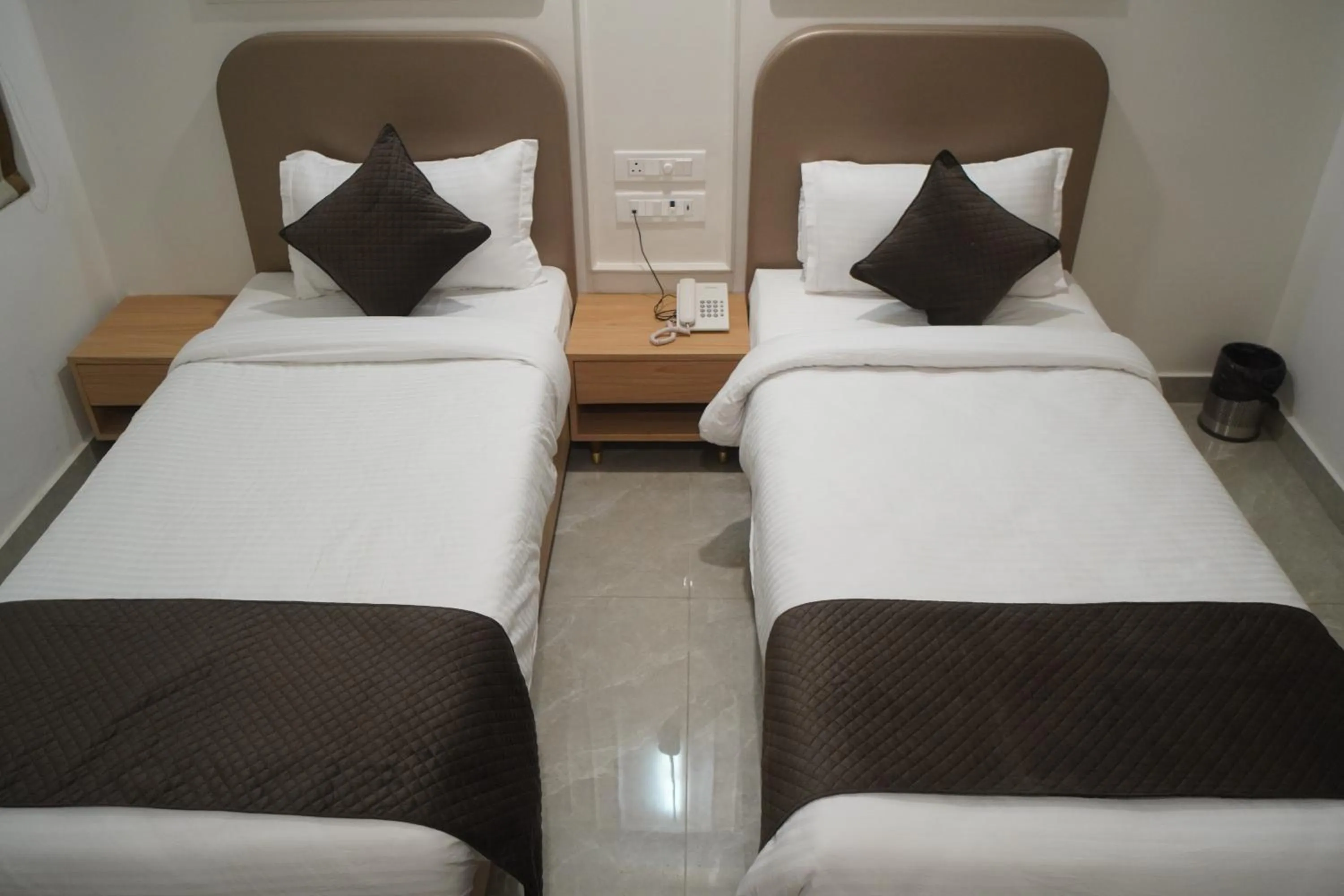 Bed in Ira Retreat Varanasi