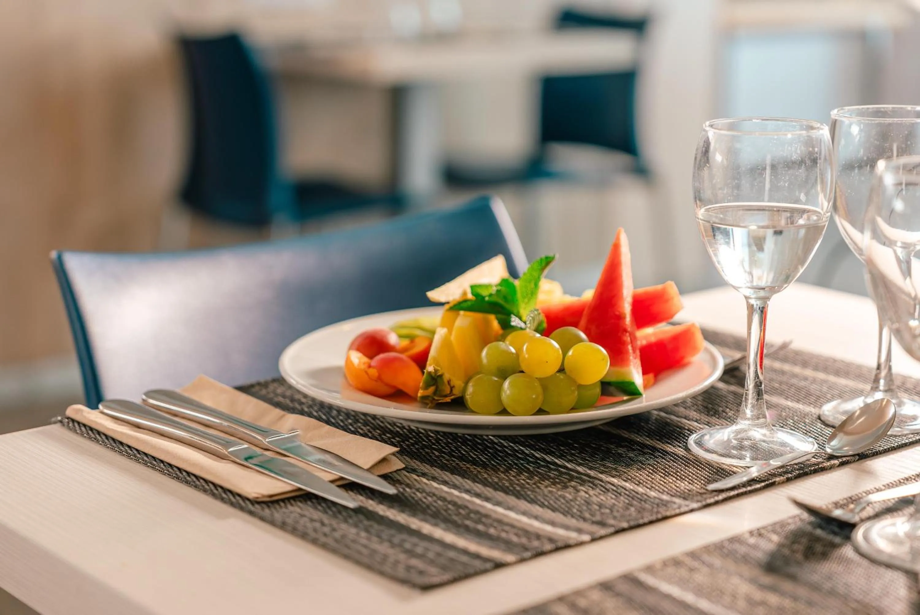 Restaurant/places to eat in Port Fiesta Park