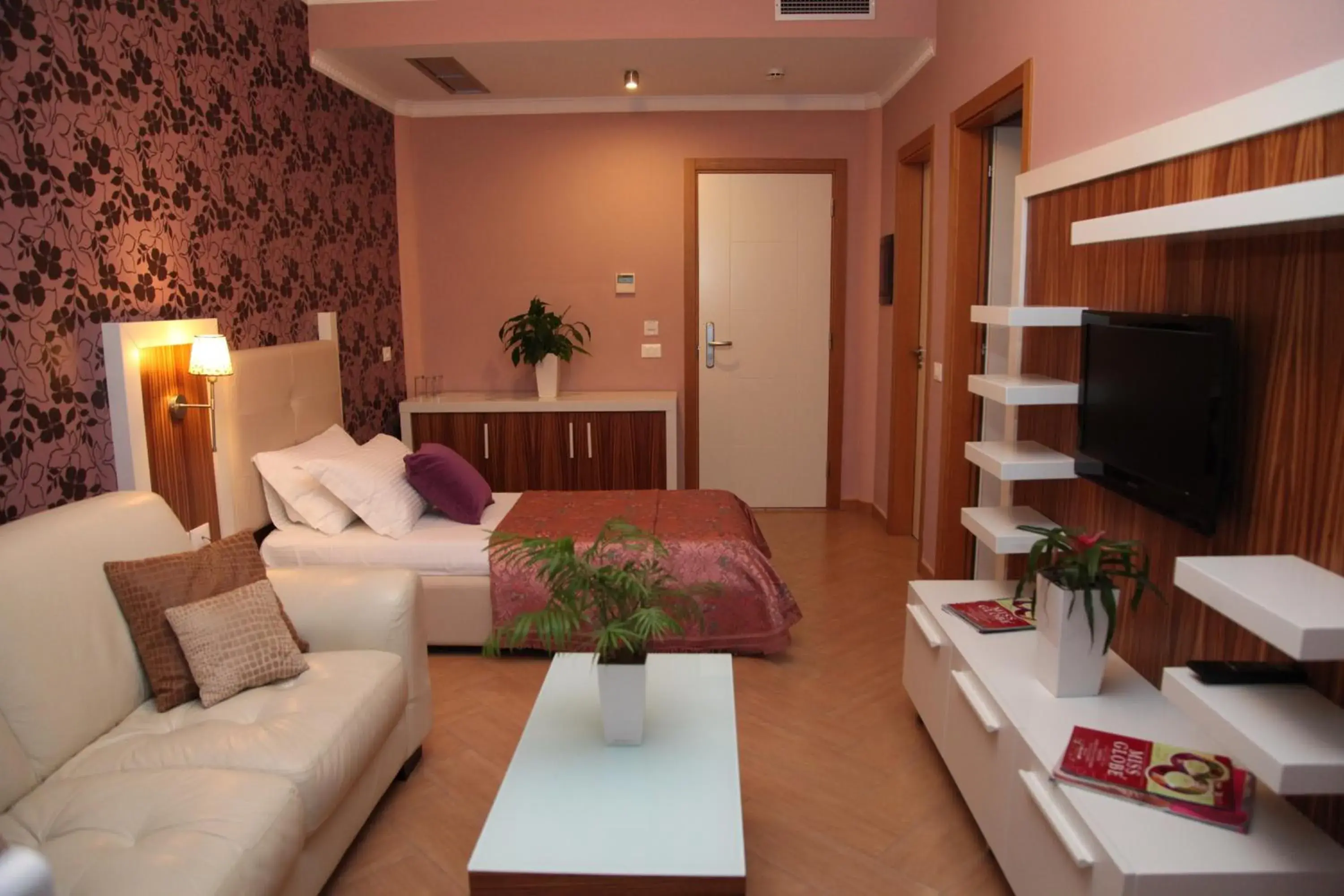 Suite with Sea View in Hotel Gold Suite with Sea View in Hotel Gold