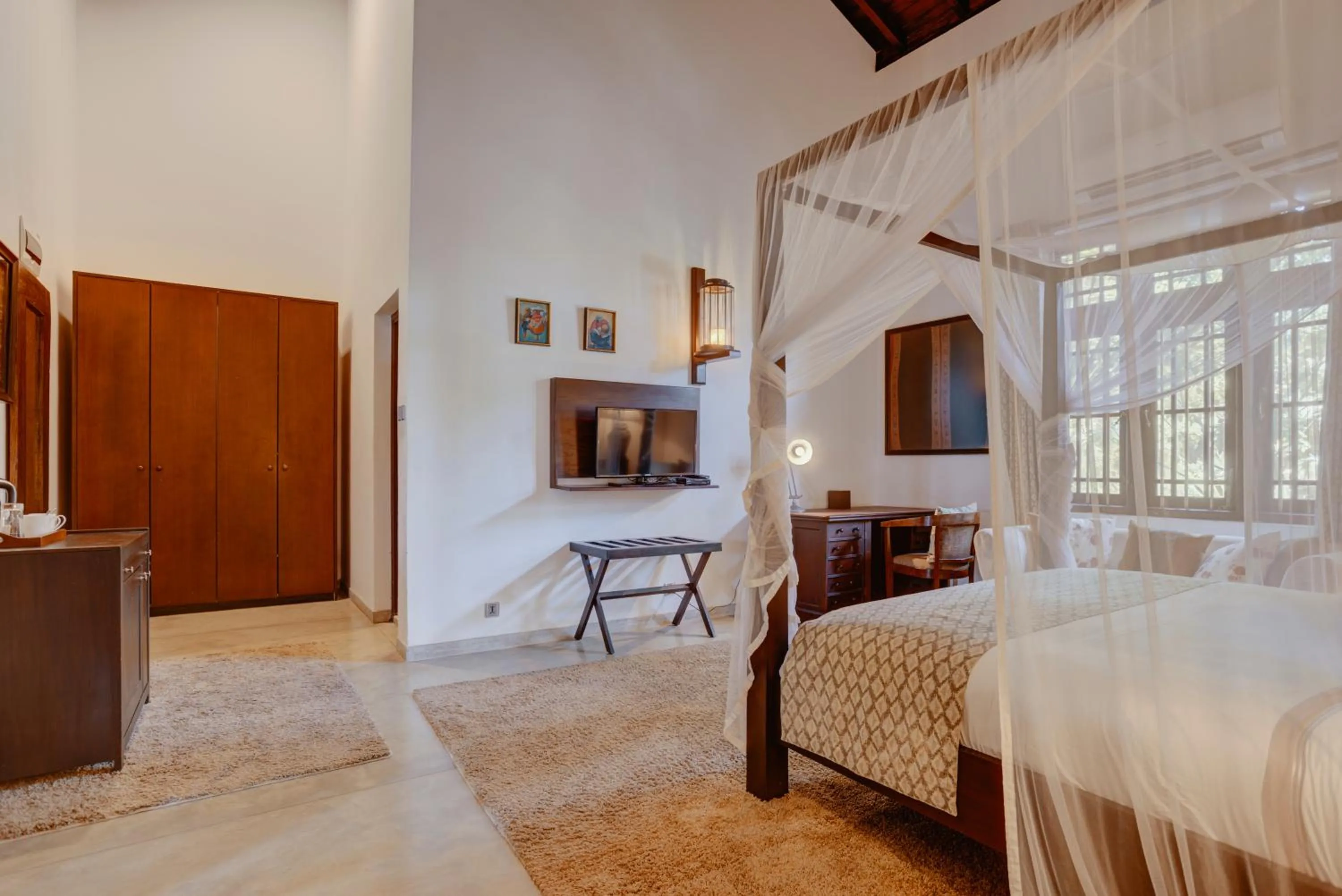 Bed in The Postcard Galle