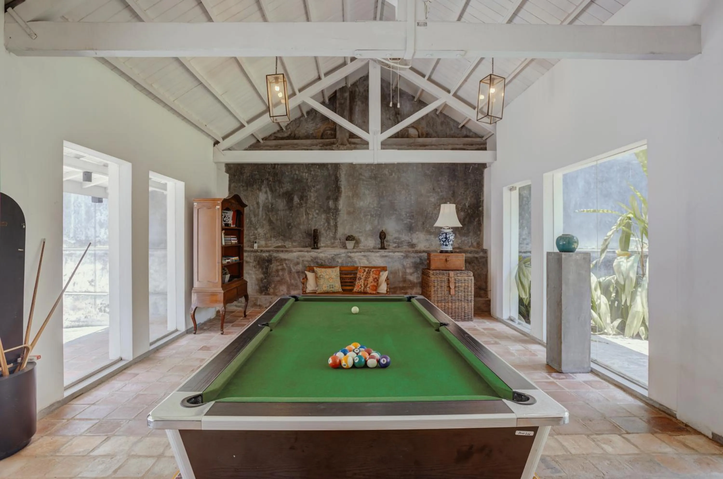 Billiard in The Postcard Galle