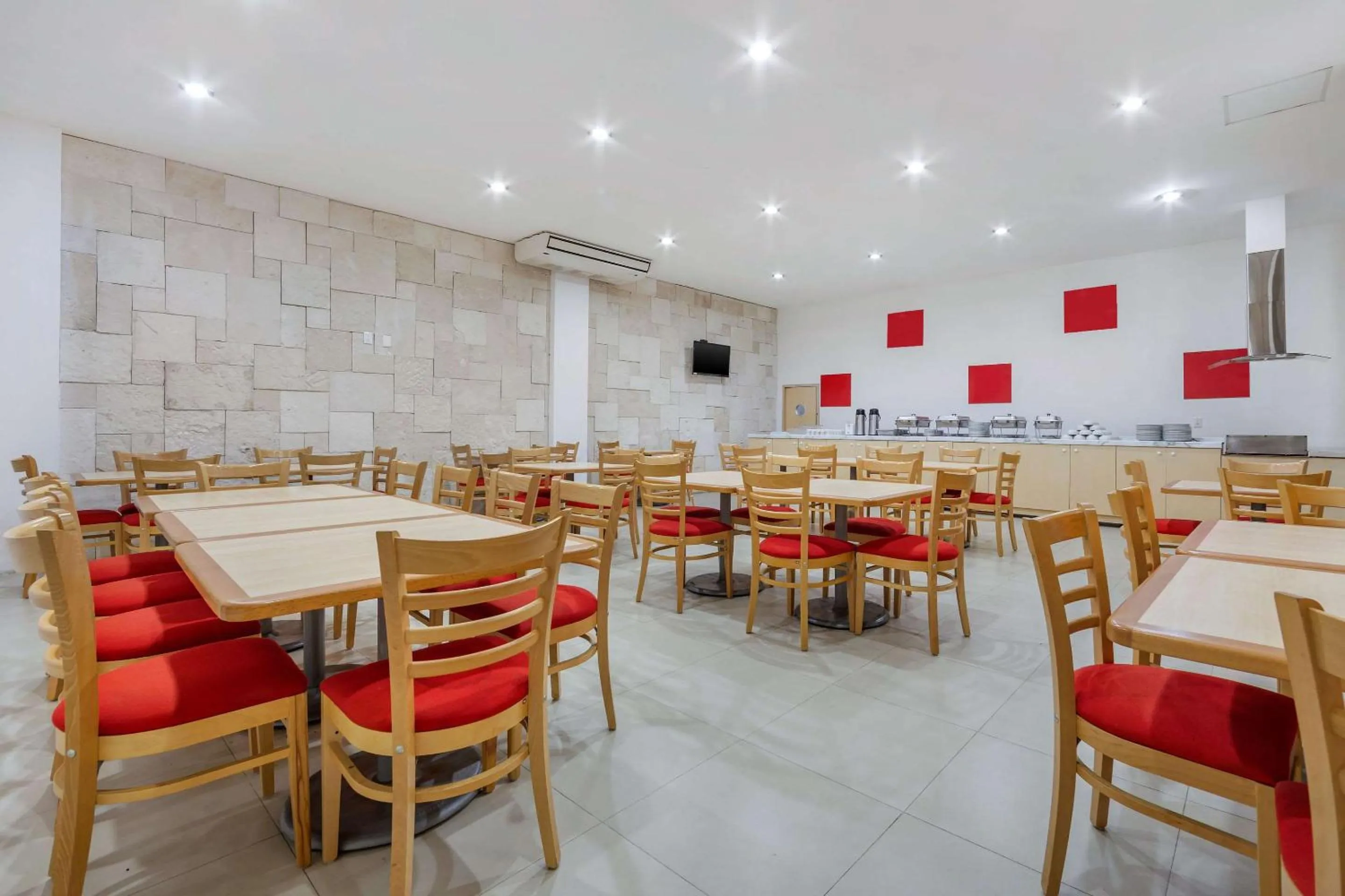 Restaurant/places to eat in Sleep Inn Tuxtla