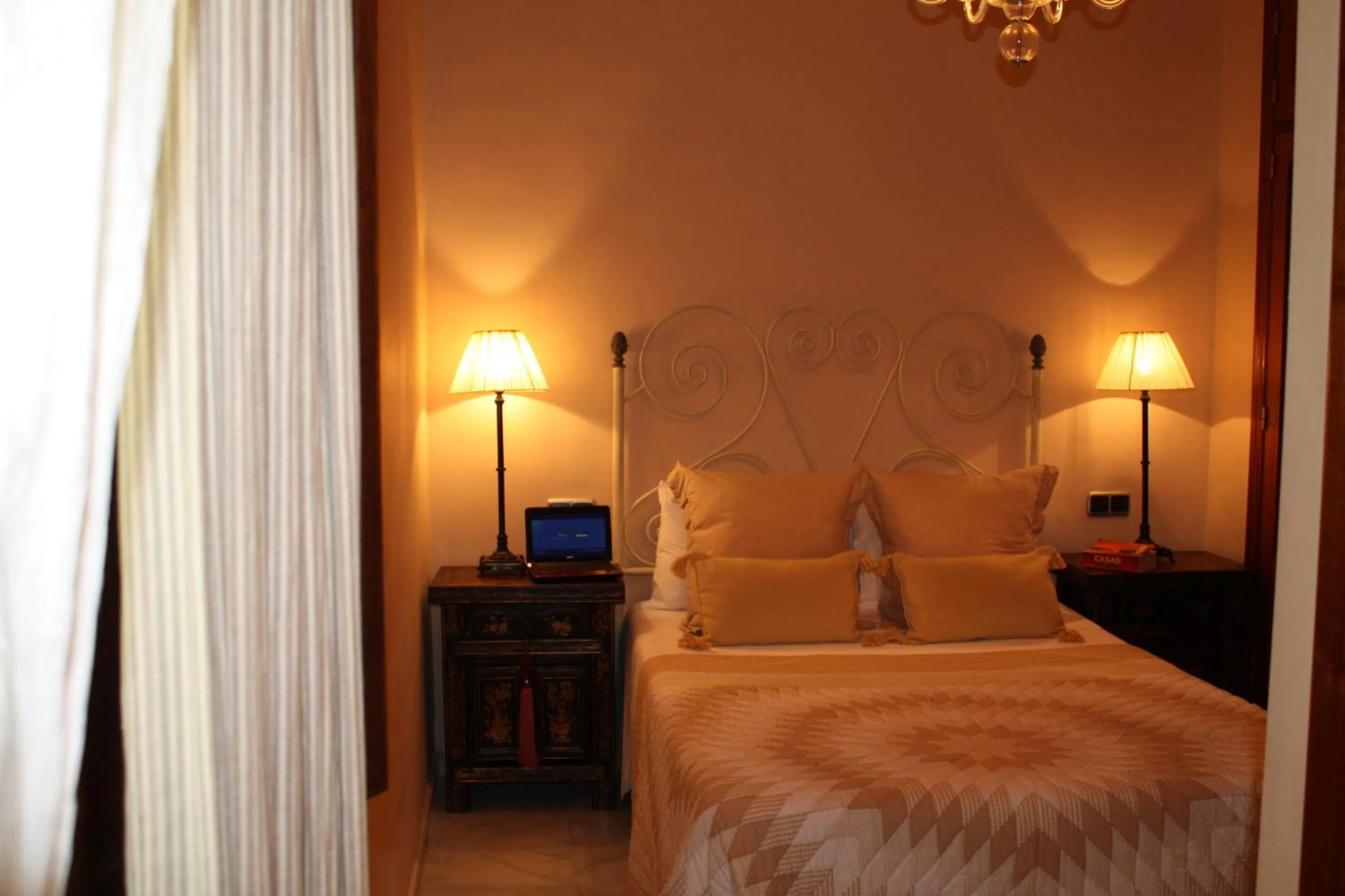 Bedroom, Bed in Singular Corral de San José