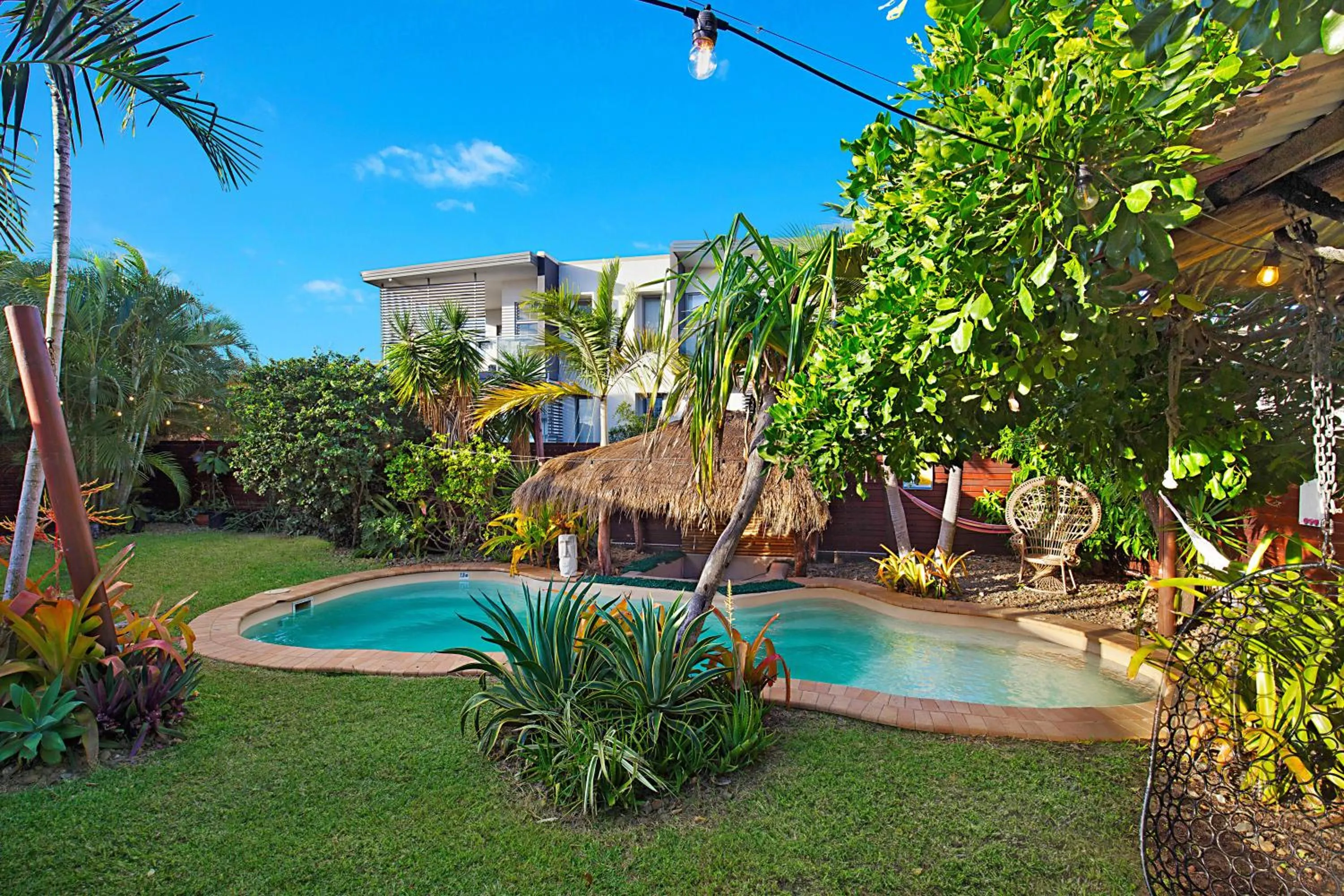 Swimming pool in Gladstone Backpackers