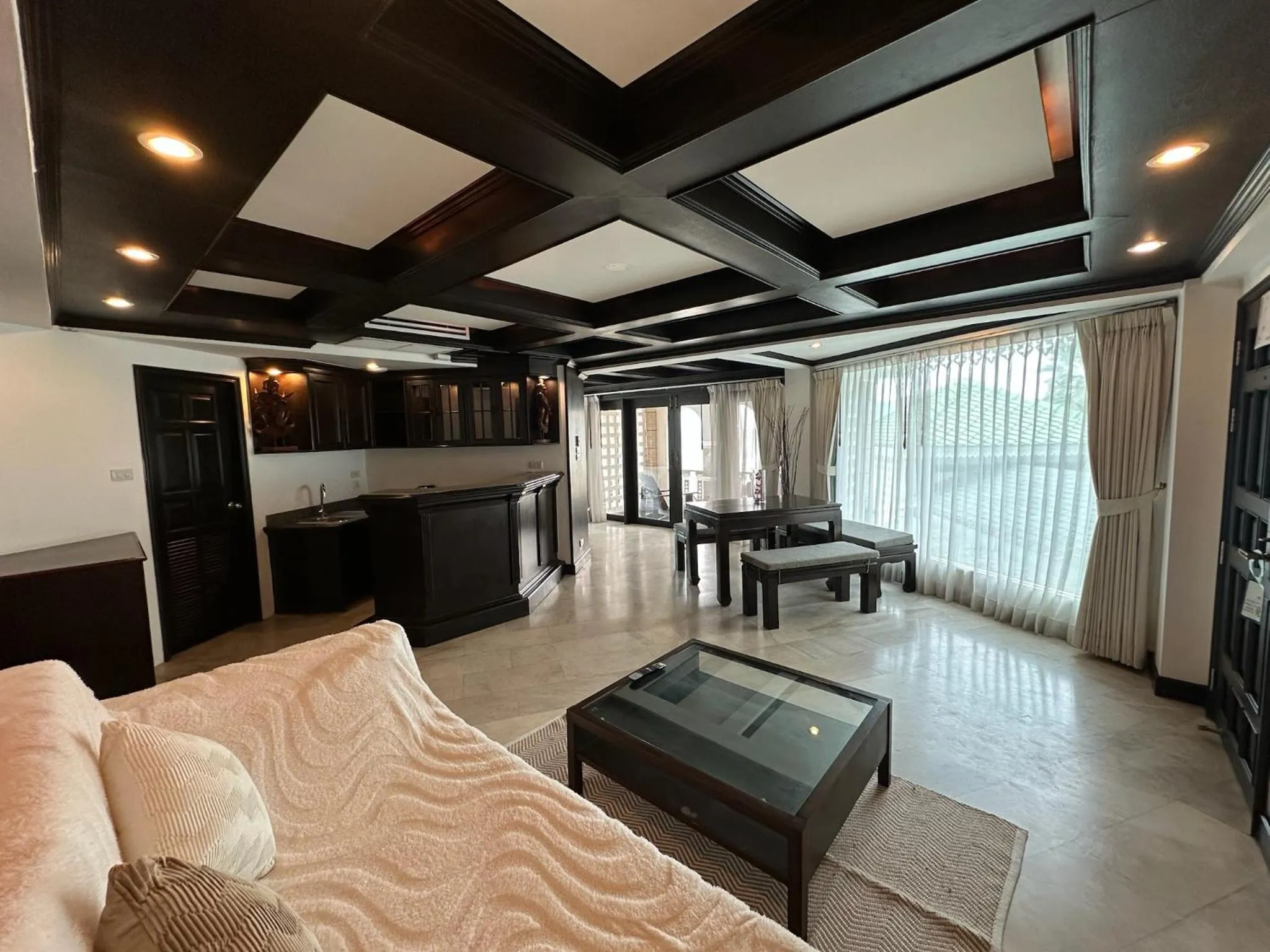 Bed in The Taksim Royal Beach Hotel