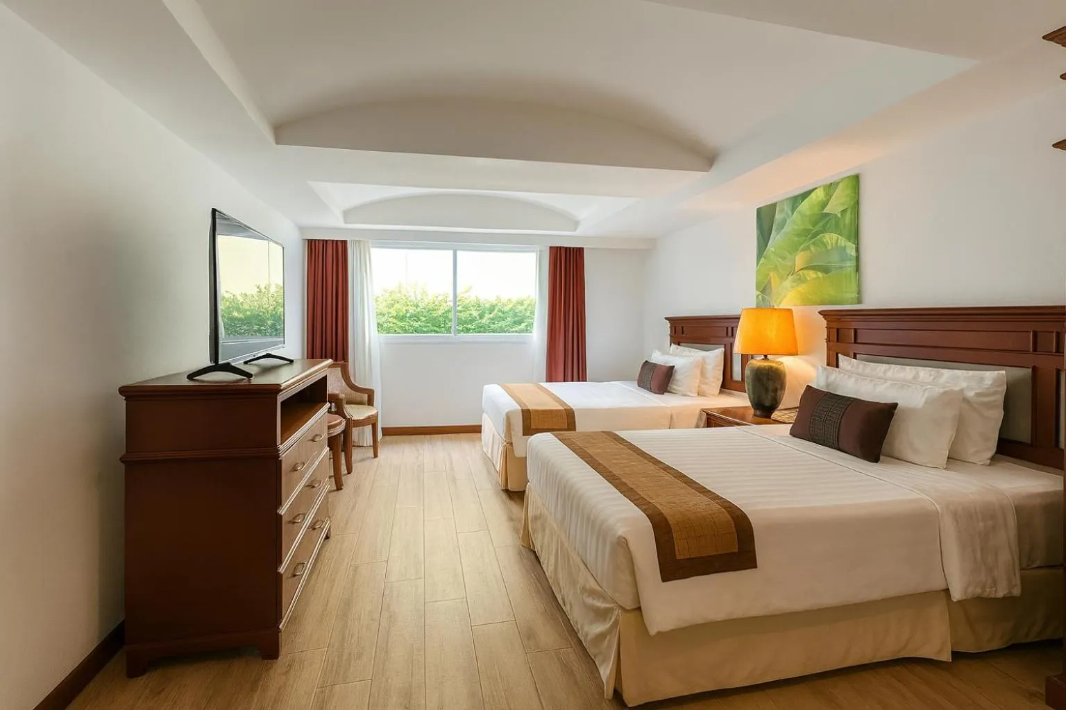 Bed in The Taksim Royal Beach Hotel