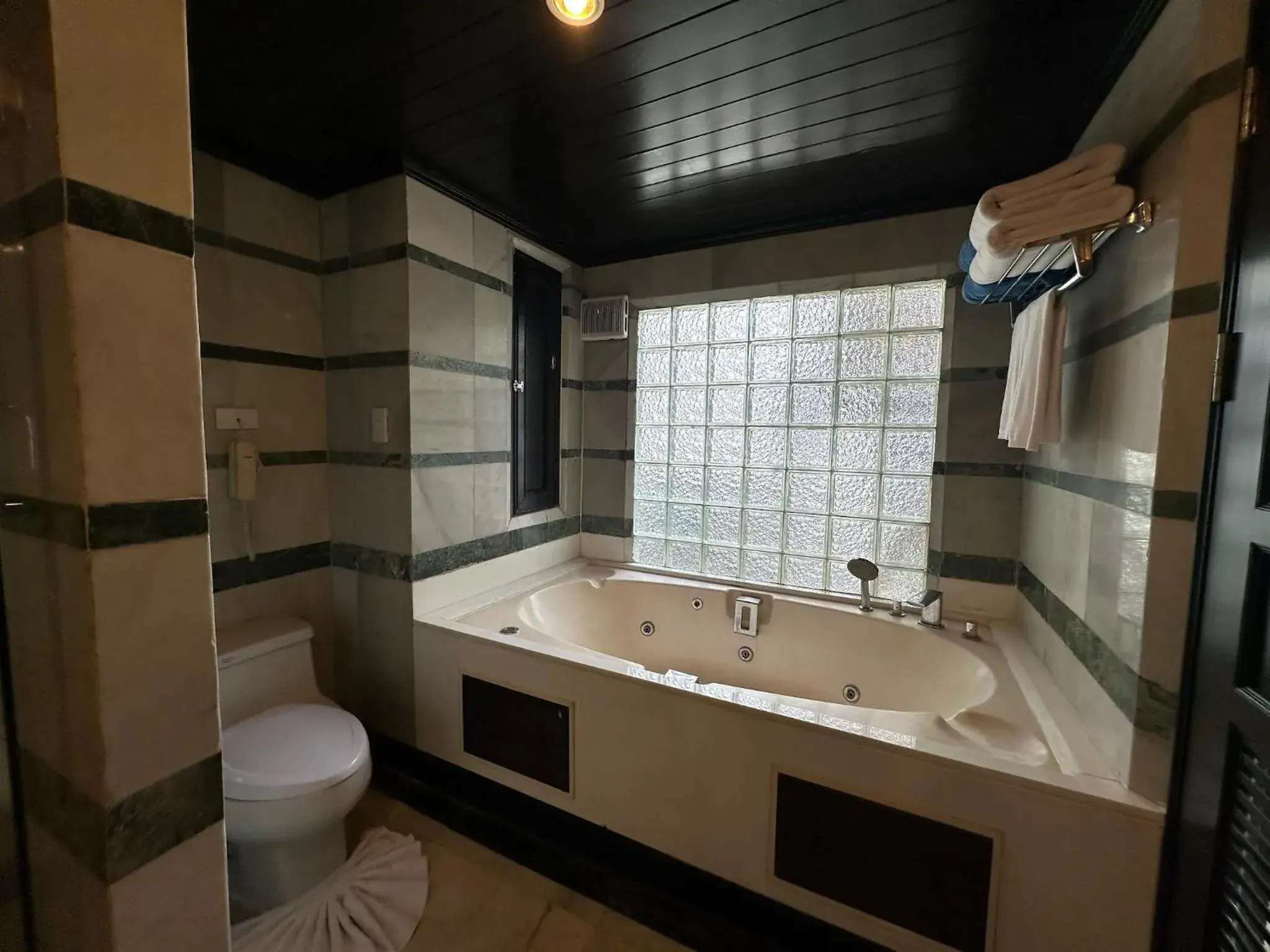 Suite in The Taksim Royal Beach Hotel Suite in The Taksim Royal Beach Hotel