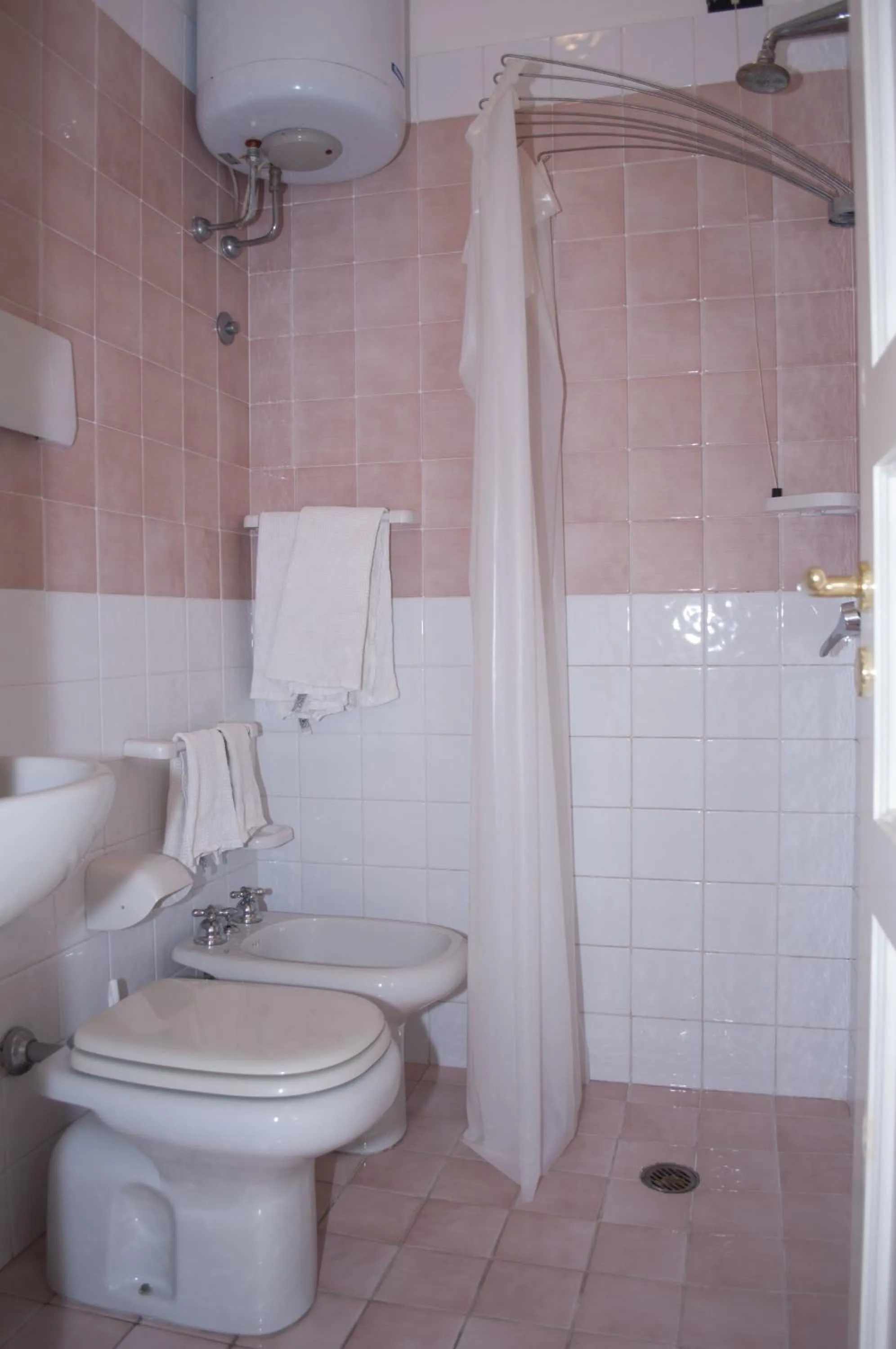 Bathroom in Hotel Polito