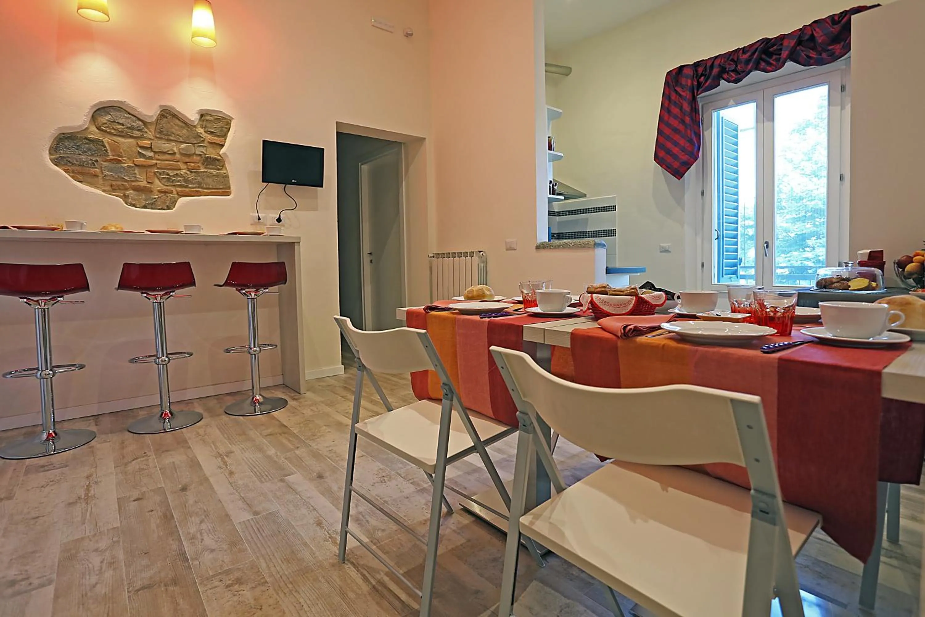 Food and drinks in BandBFirenze 8 Cittadella 8