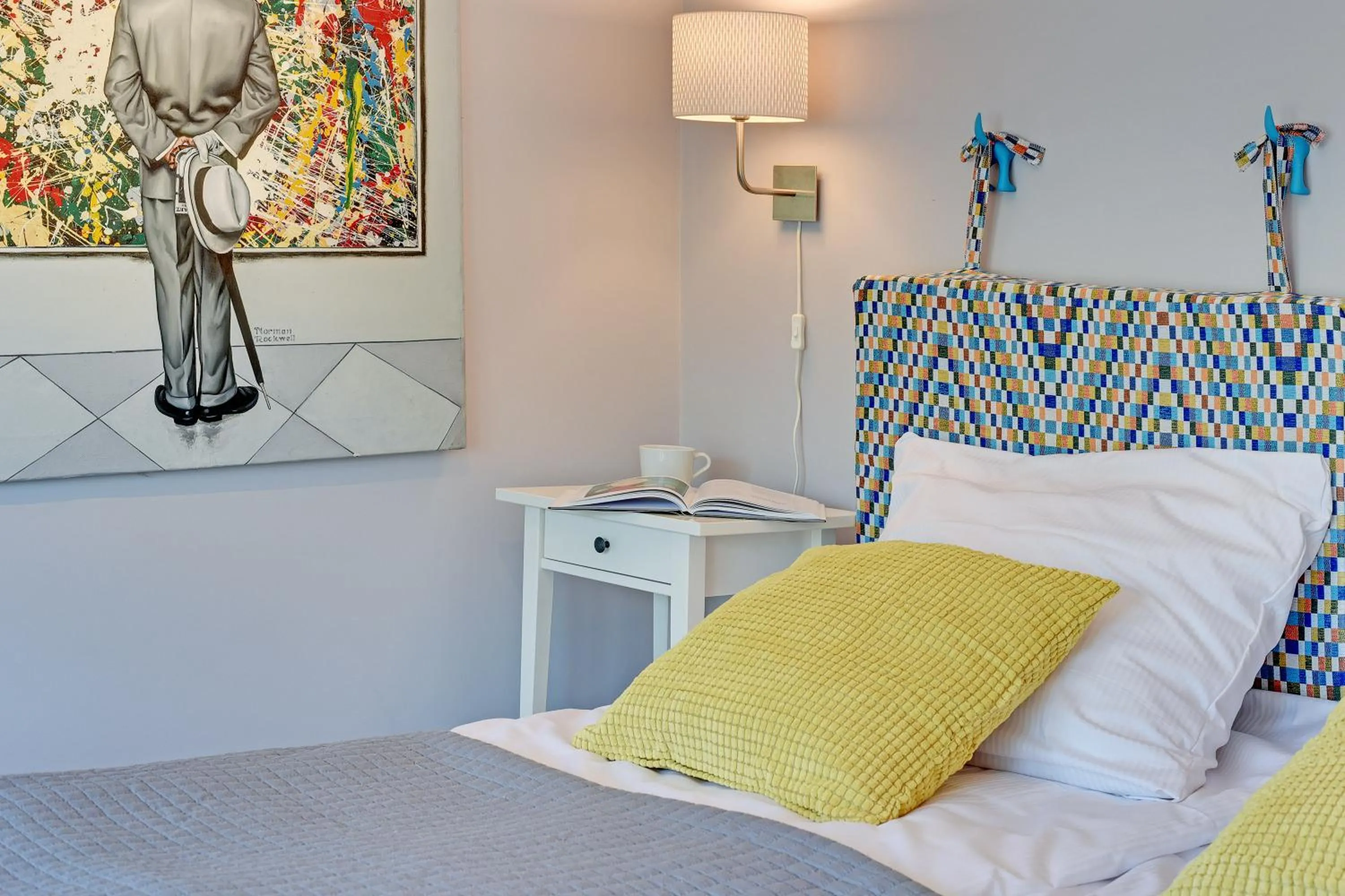 Bed in Kamienica Gdynia hotelowe komfortowe łóżka, plaża Orłowo molo