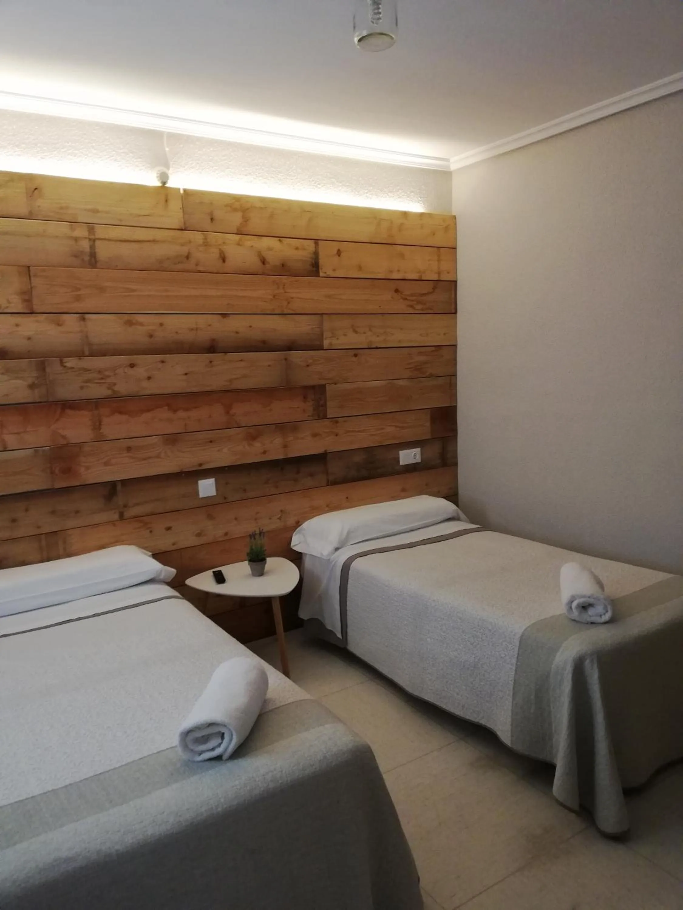 Bedroom, Bed in Hostal Ochoa