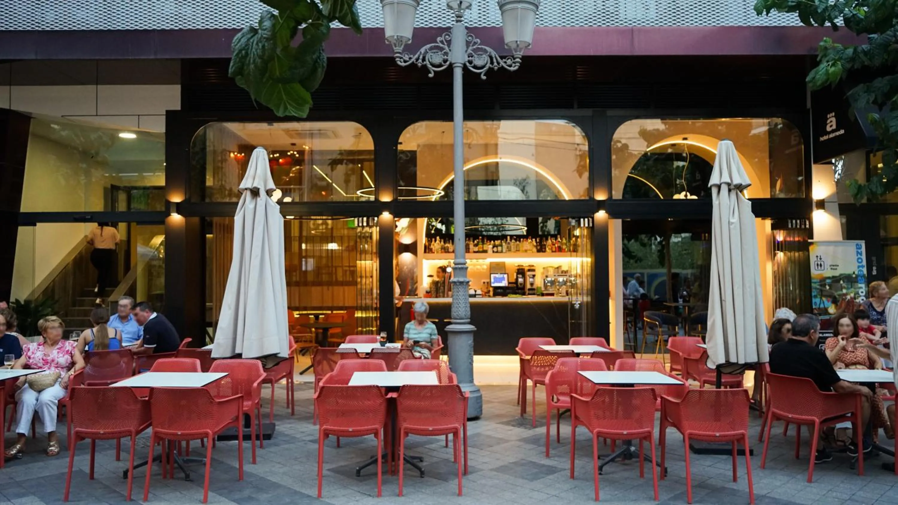 Property building in Hotel Alameda