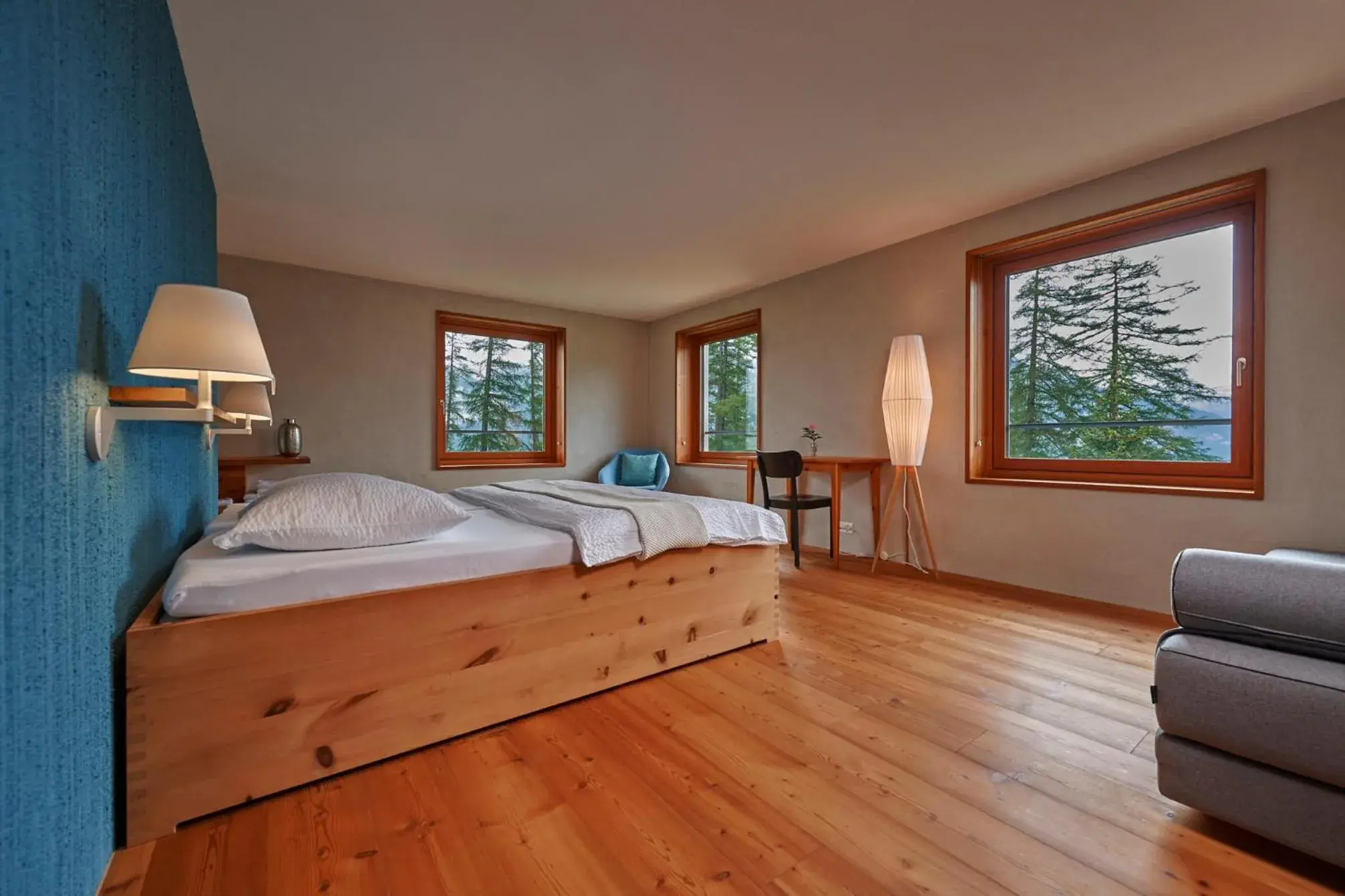 Large Double Room in Pension Laresch Large Double Room in Pension Laresch