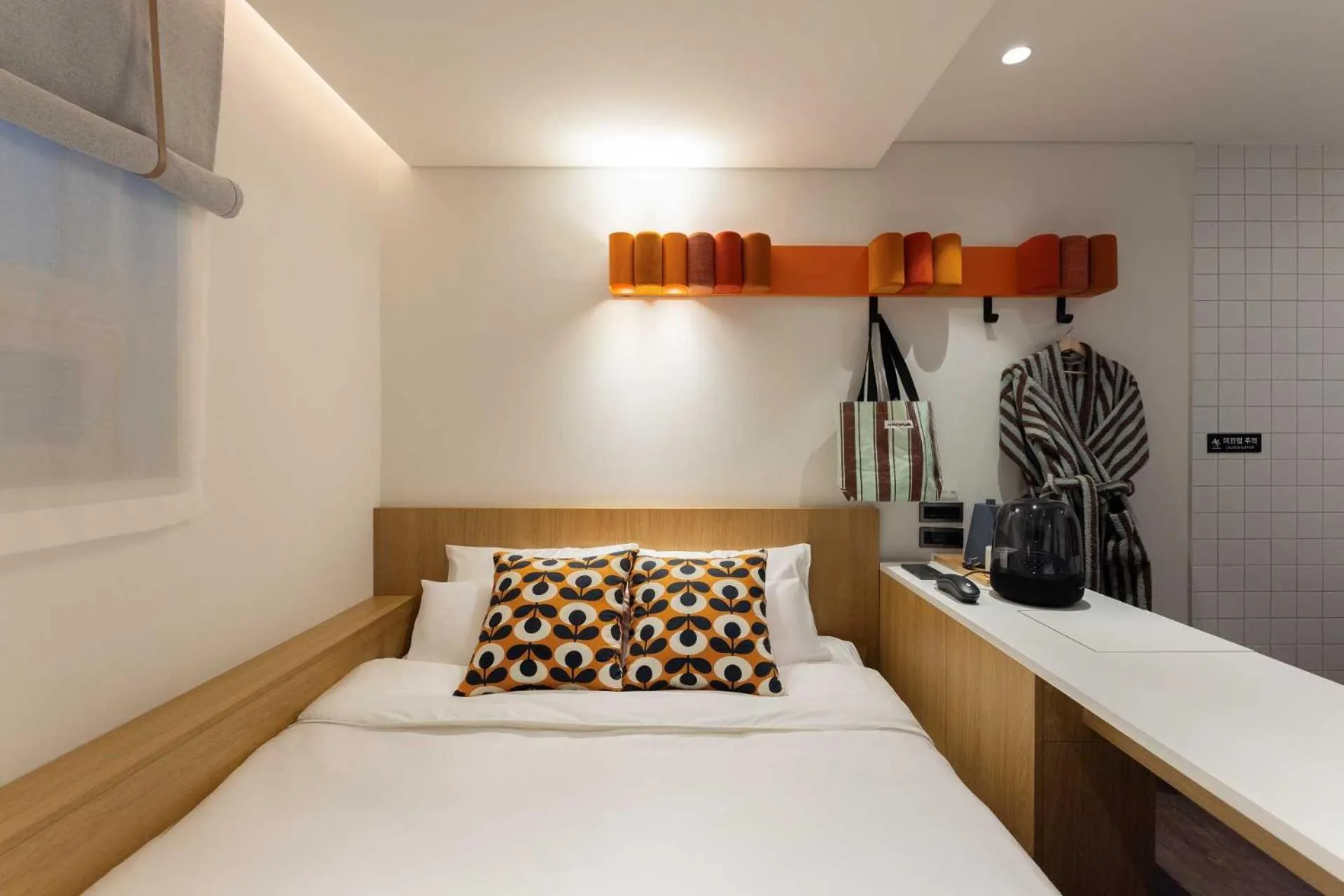Bed in Nouvelle Hotel and Spa Jongno by Aank