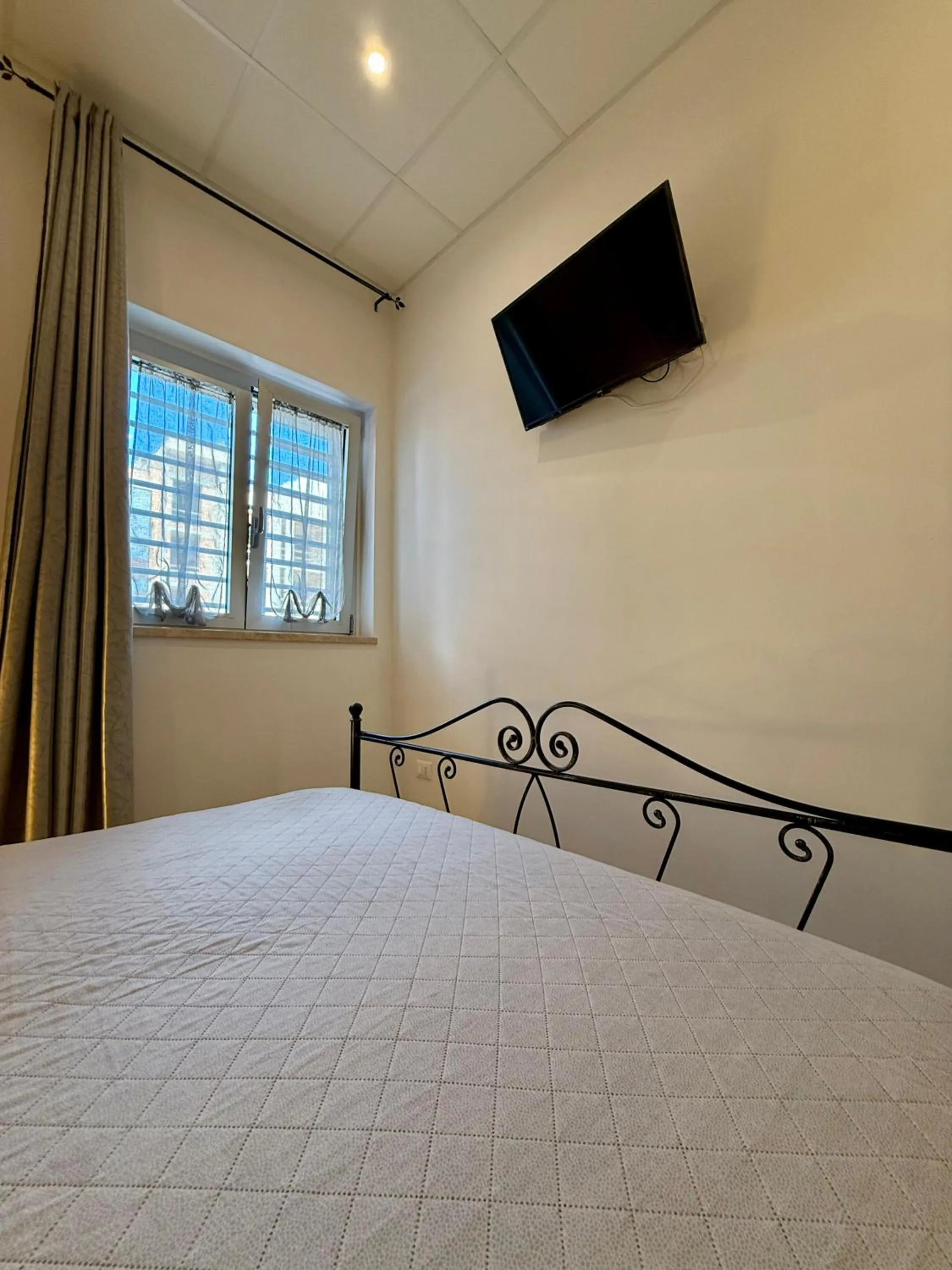 Bedroom, Bed in Cielo Stellato Apartments