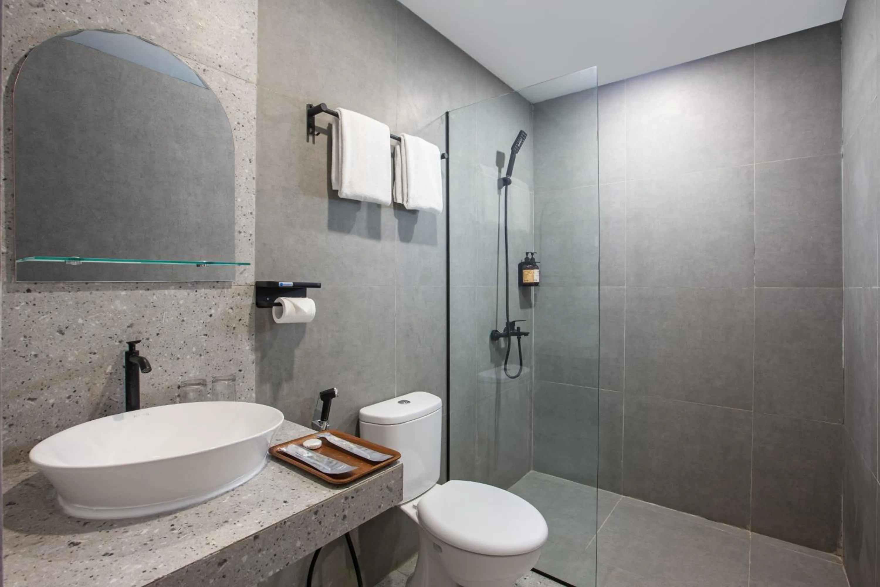 Bathroom in Casa de Lani Resort & Convention