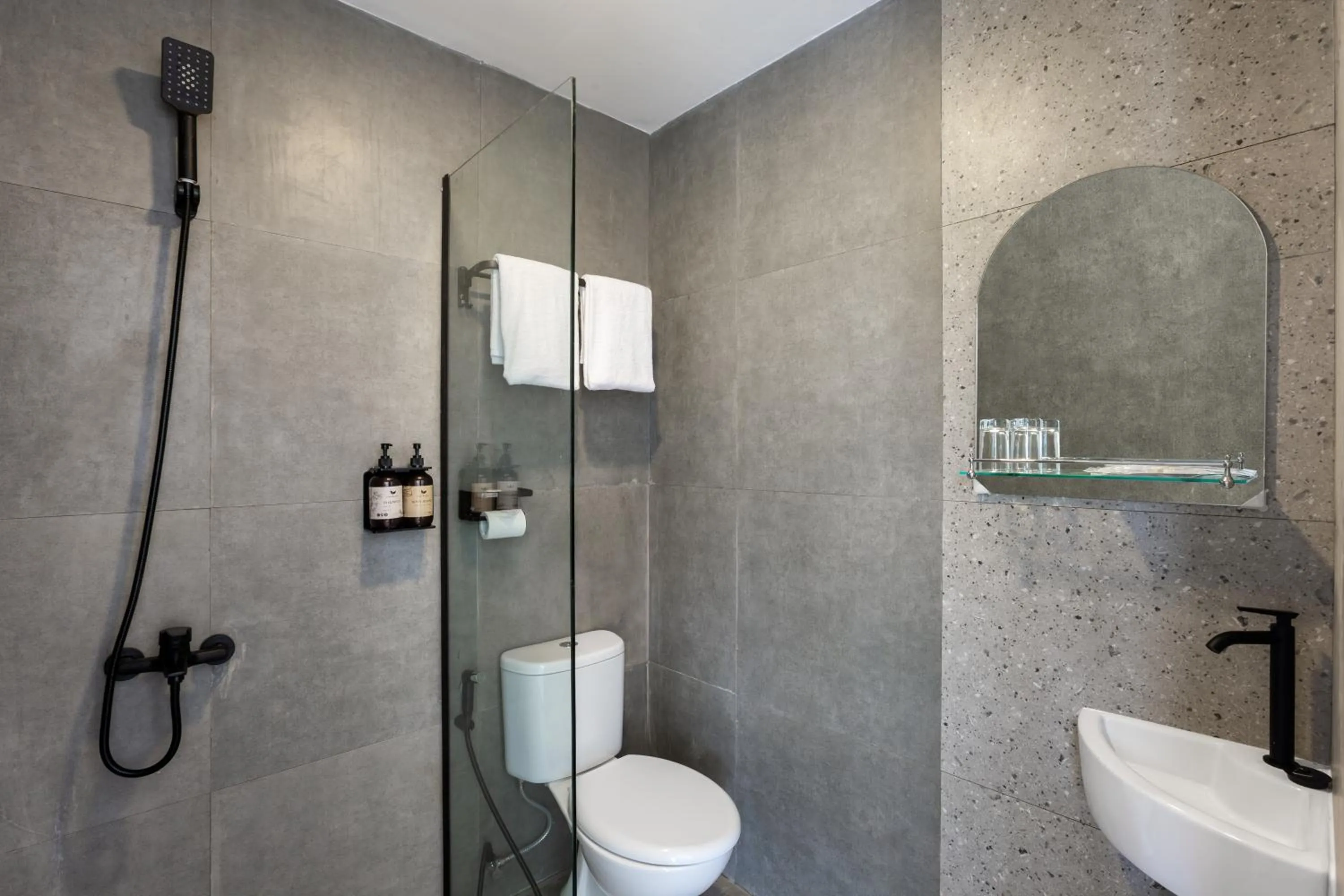 Bathroom in Casa de Lani Resort & Convention