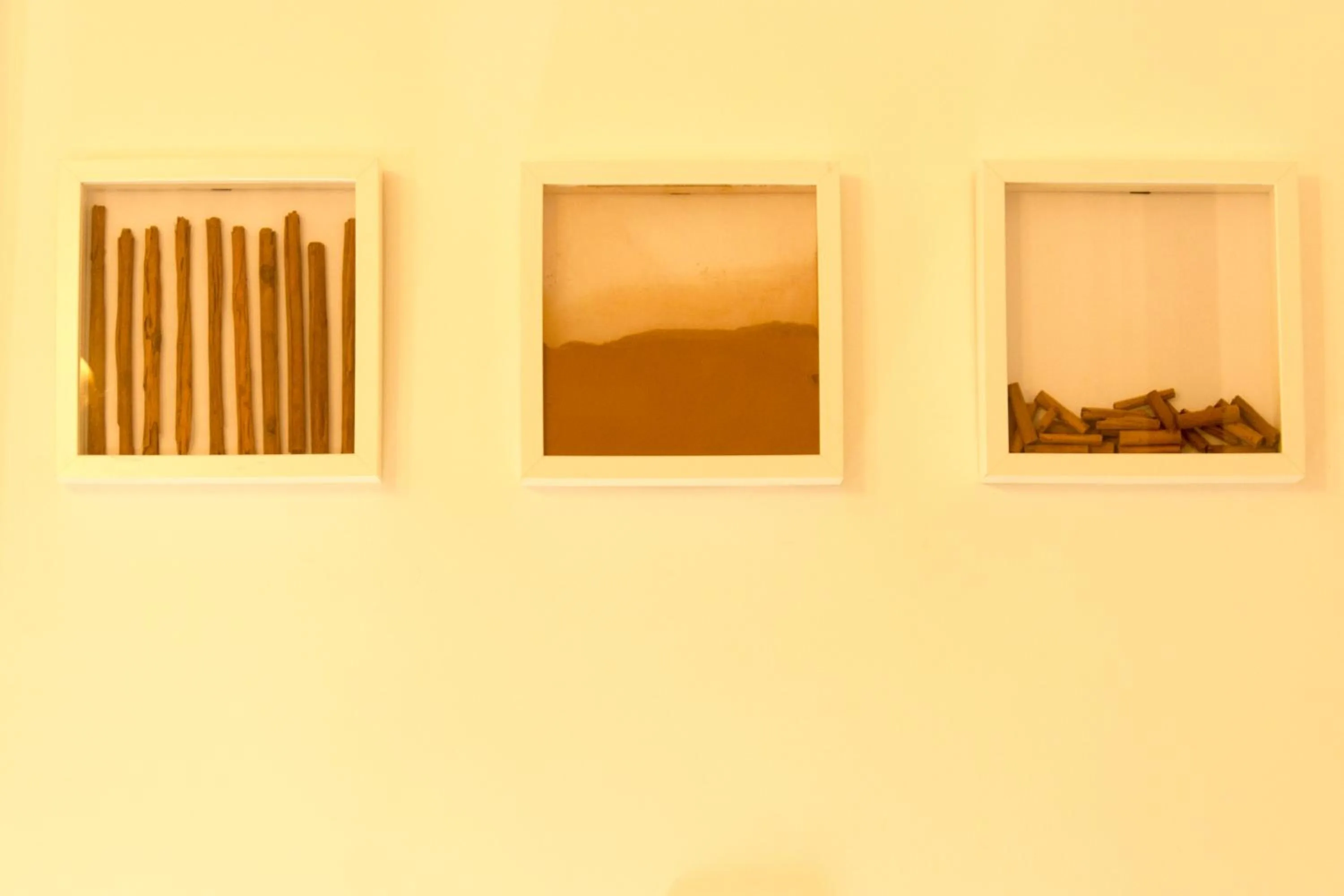 Decorative detail in Sui Tetti di Napoli